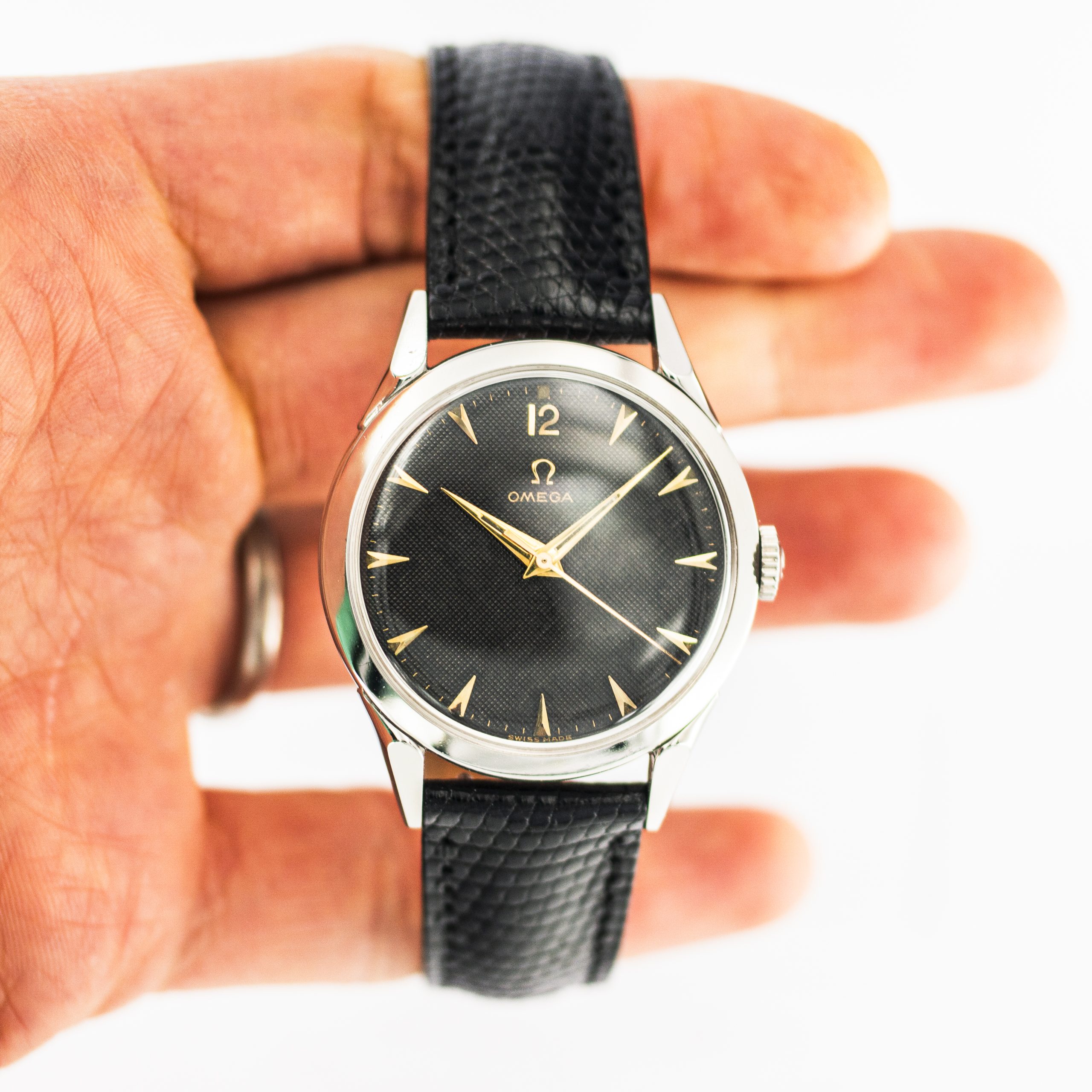 1569_marcels_watch_group_vintage_wristwatch_1952_omega_2608_6sc_dial_13