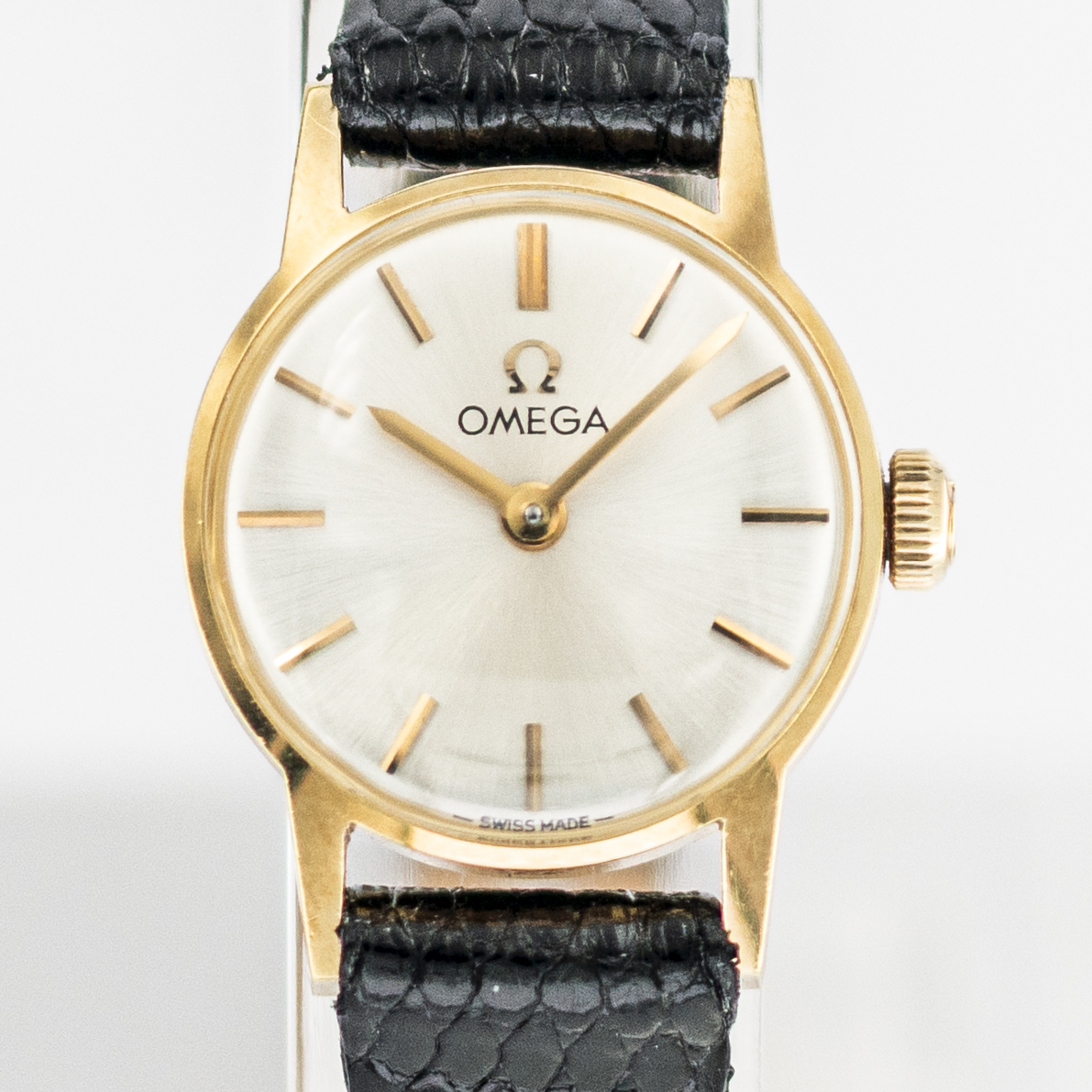 1570_marcels_watch_group_vintage_ladies_wristwatch_1964_omega_511.002_dial_01