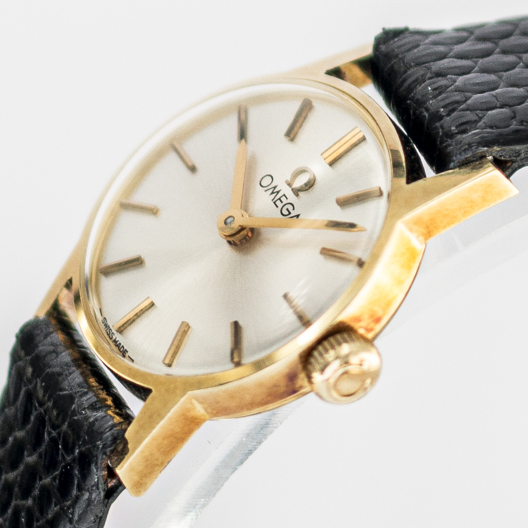 1570_marcels_watch_group_vintage_ladies_wristwatch_1964_omega_511.002_dial_05