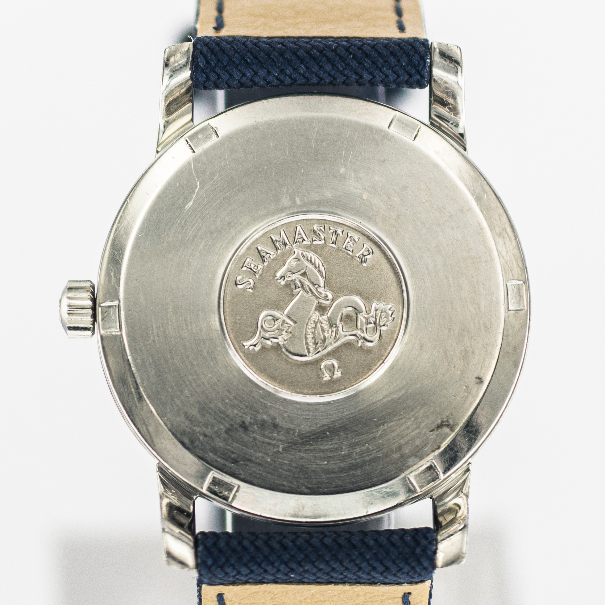 1571_marcels_watch_group_vintage_wristwatch_1962_omega_135.005_seamaster_caseback_04