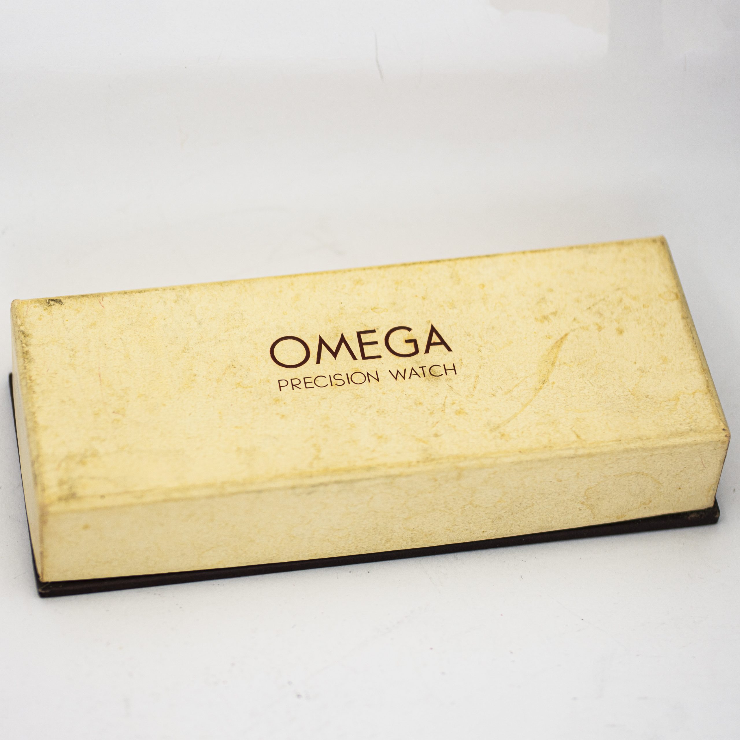 OMB022_marcels_watch_group_vintage_watch_box_for_omega_mens_wristwatch_1940s_02