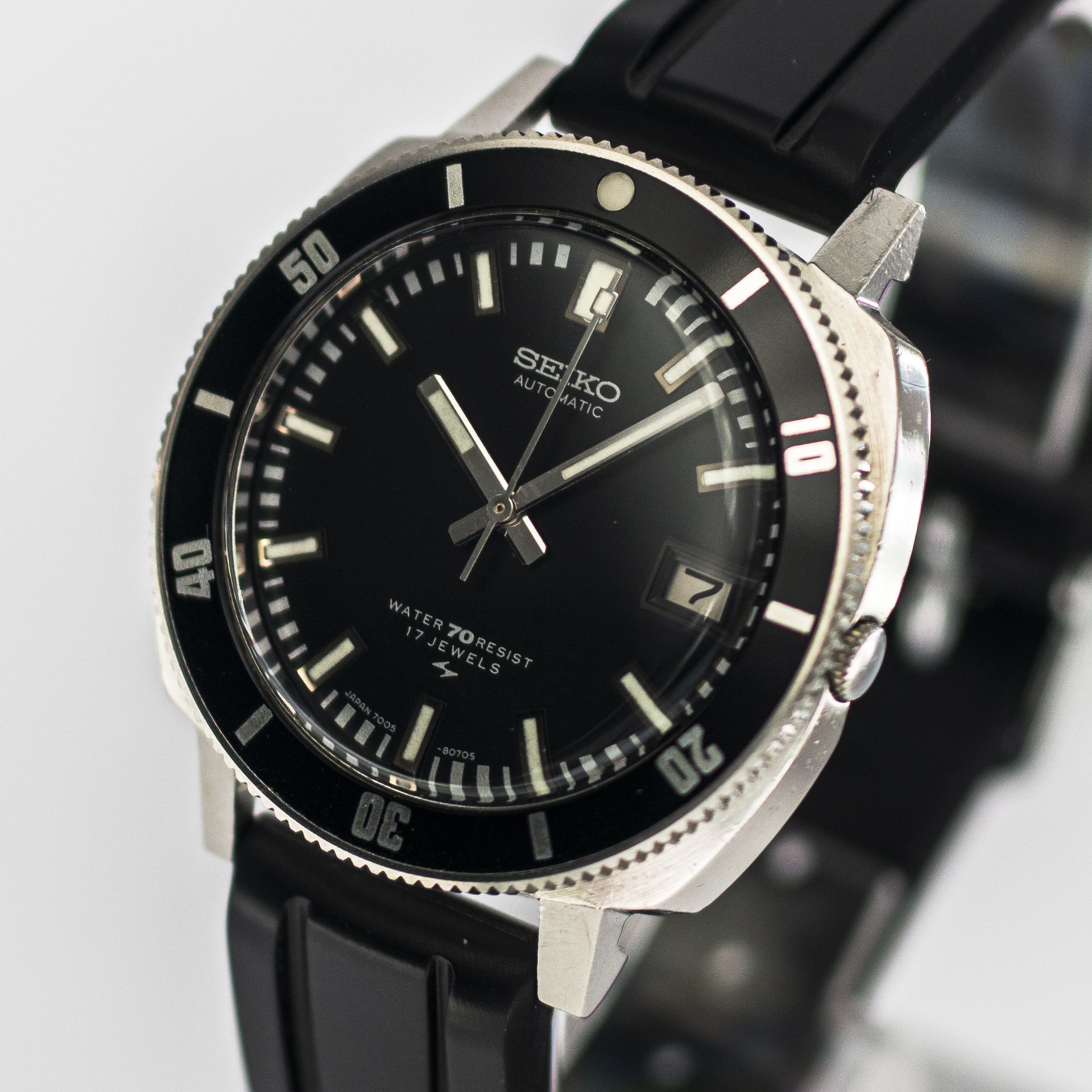 1574_marcels_watch_group_vintage_wristwatch_1971_seiko_7005_8052_poor_mans_62mas_cal7005a_dial_03