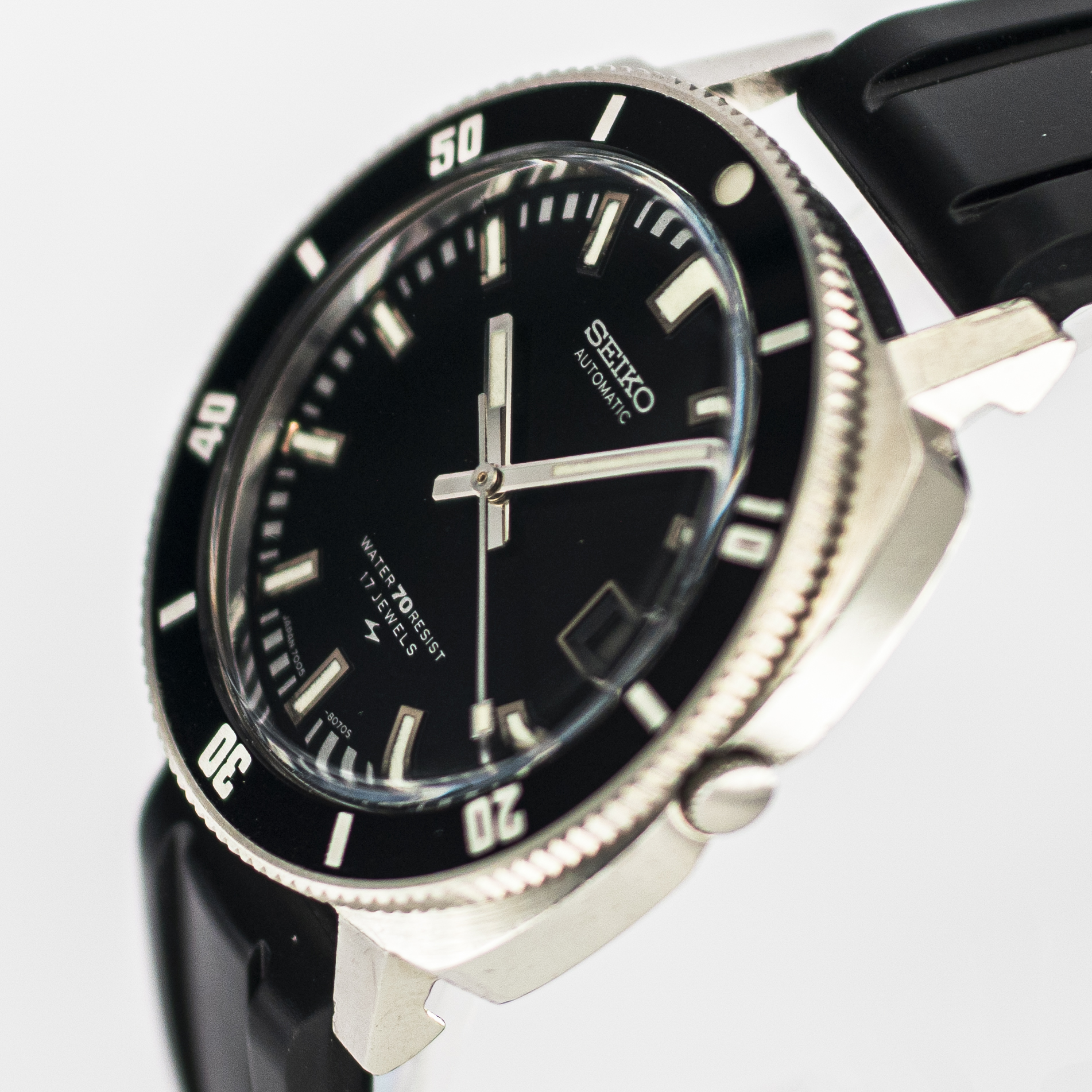 1574_marcels_watch_group_vintage_wristwatch_1971_seiko_7005_8052_poor_mans_62mas_cal7005a_dial_05