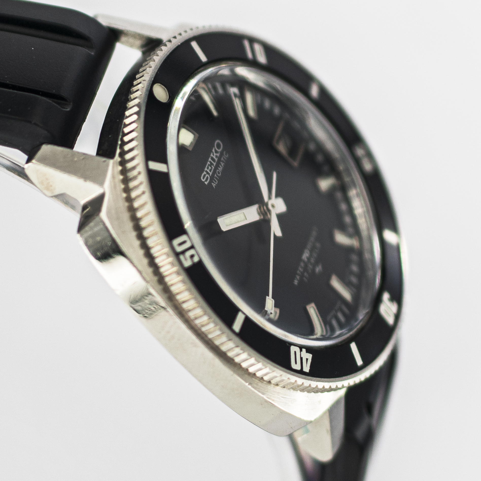 1574_marcels_watch_group_vintage_wristwatch_1971_seiko_7005_8052_poor_mans_62mas_cal7005a_dial_08