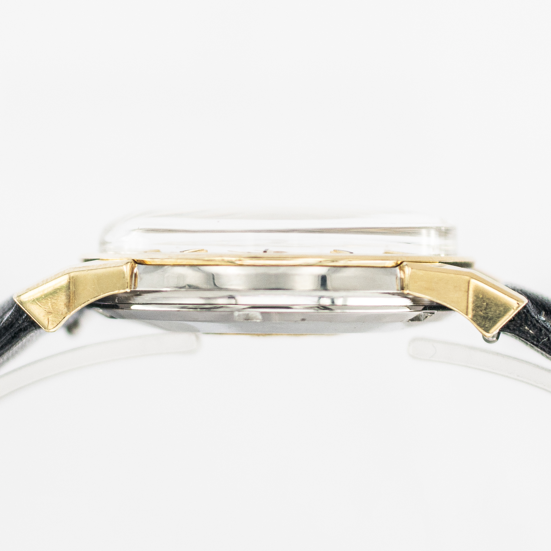 1575_marcels_watch_group_vintage_wristwatch_1966_omega_168.005_constellation_pie_pan_case_sise_04