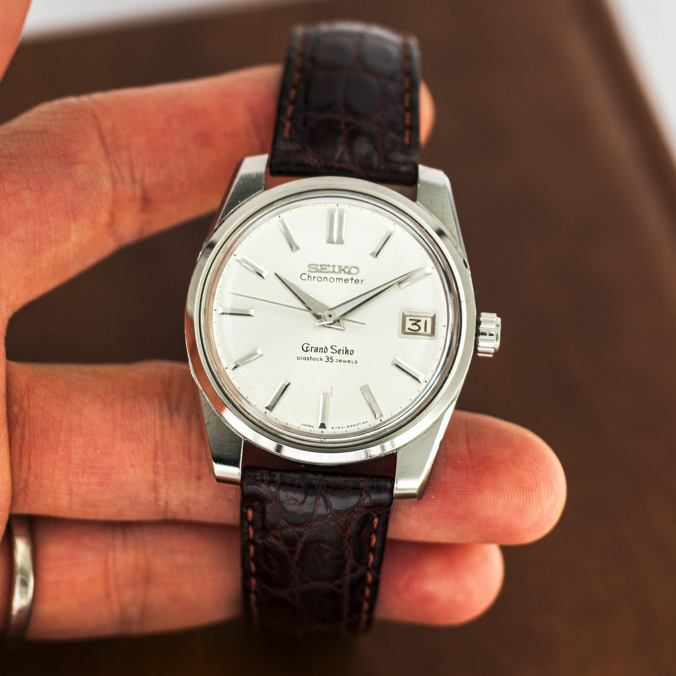 1576_marcels_watch_group_vintage_wristwatch_1965_grand_seiko_2nd_gen_cal5722a_case_dial_18