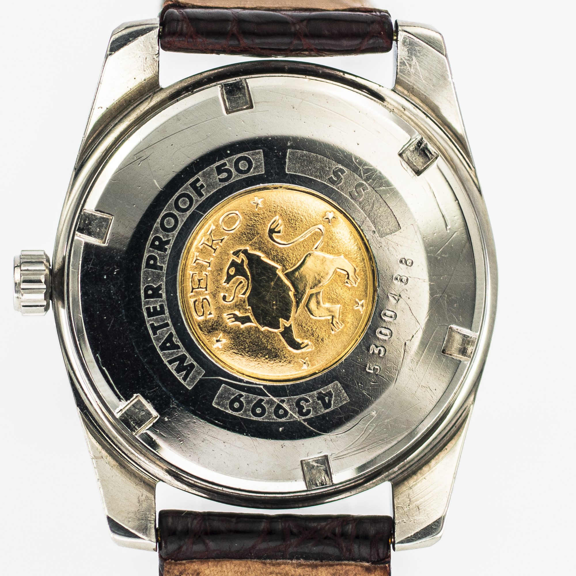 1576_marcels_watch_group_vintage_wristwatch_1965_grand_seiko_2nd_gen_cal5722a_caseback_04