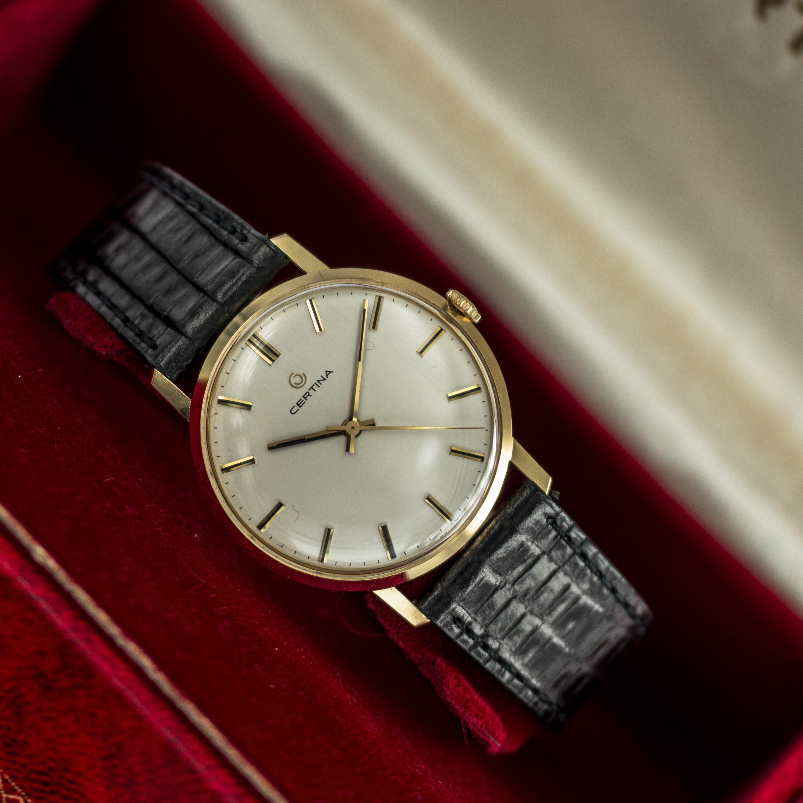1578_marcels_watch_group_vintage_wristwatch_1968_certina_851_3364_nor_goldwatch_box_03