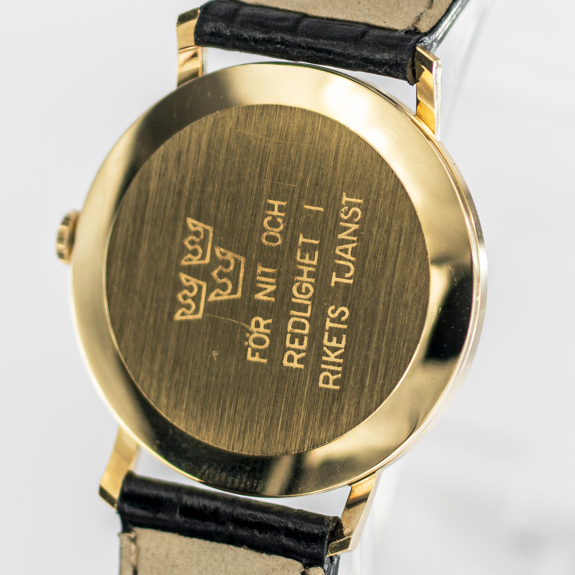 1578_marcels_watch_group_vintage_wristwatch_1968_certina_851_3364_nor_goldwatch_caseback_06