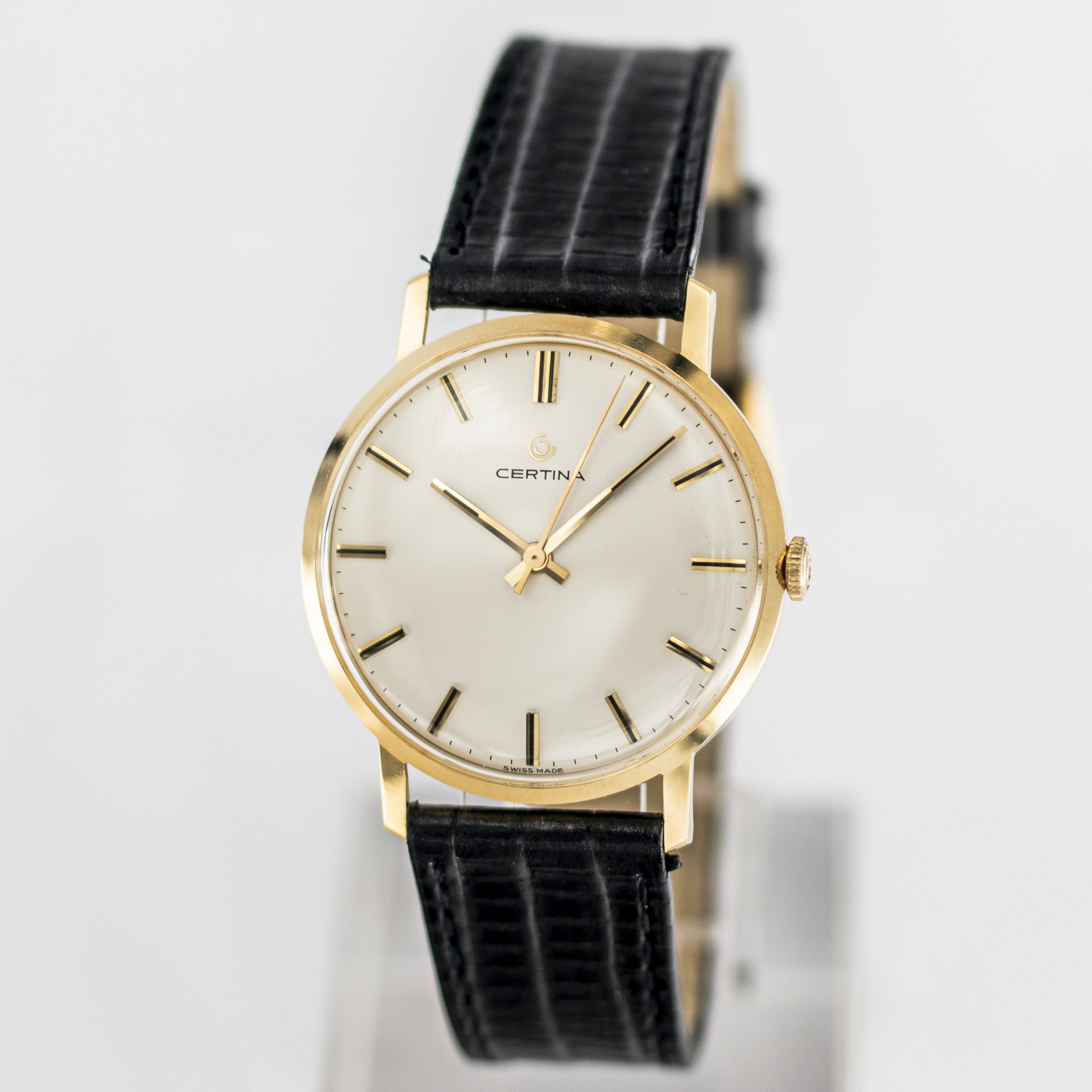 1578_marcels_watch_group_vintage_wristwatch_1968_certina_851_3364_nor_goldwatch_dial_02
