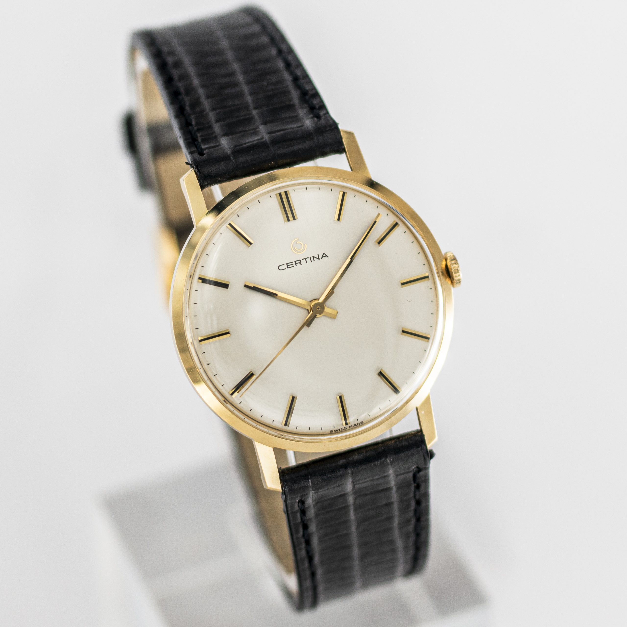 1578_marcels_watch_group_vintage_wristwatch_1968_certina_851_3364_nor_goldwatch_dial_06