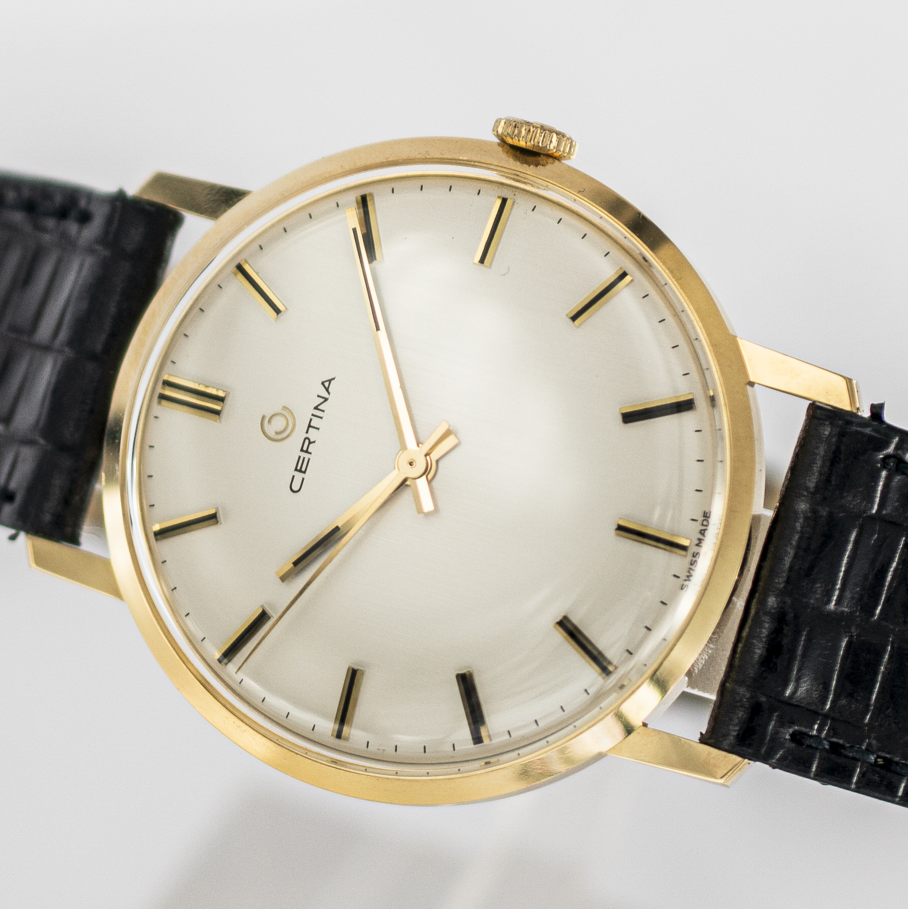 1578_marcels_watch_group_vintage_wristwatch_1968_certina_851_3364_nor_goldwatch_dial_12