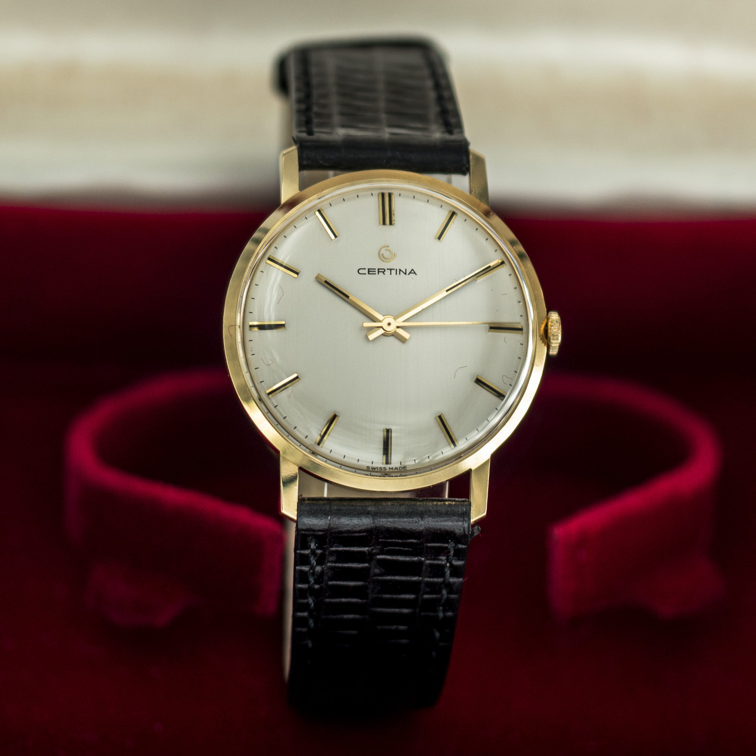 1578_marcels_watch_group_vintage_wristwatch_1968_certina_851_3364_nor_goldwatch_dial_13