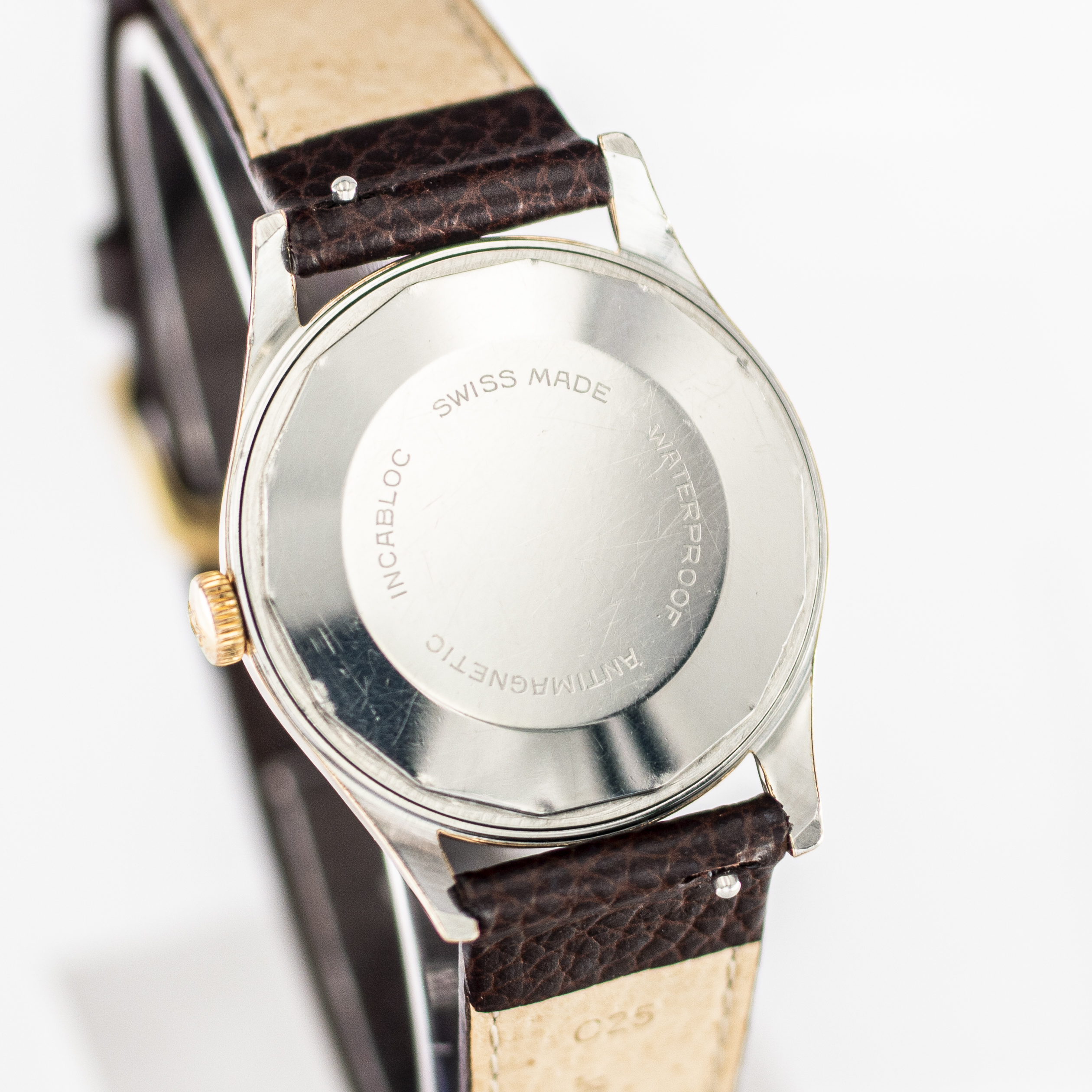 1580_marcels_watch_group_vintage_wristwatch_1962_lemania_918_62KO_caseback_07
