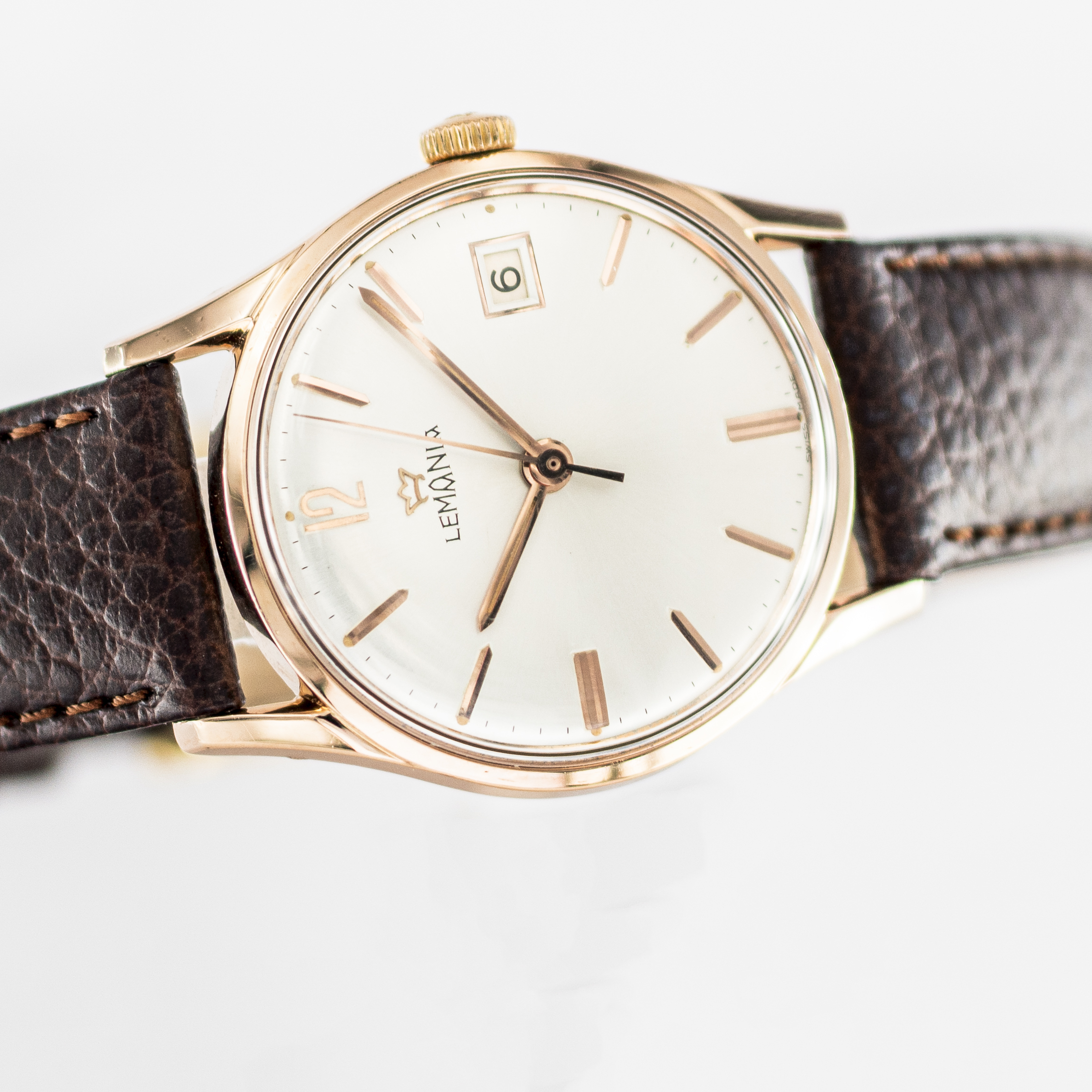 1580_marcels_watch_group_vintage_wristwatch_1962_lemania_918_62KO_dial_11