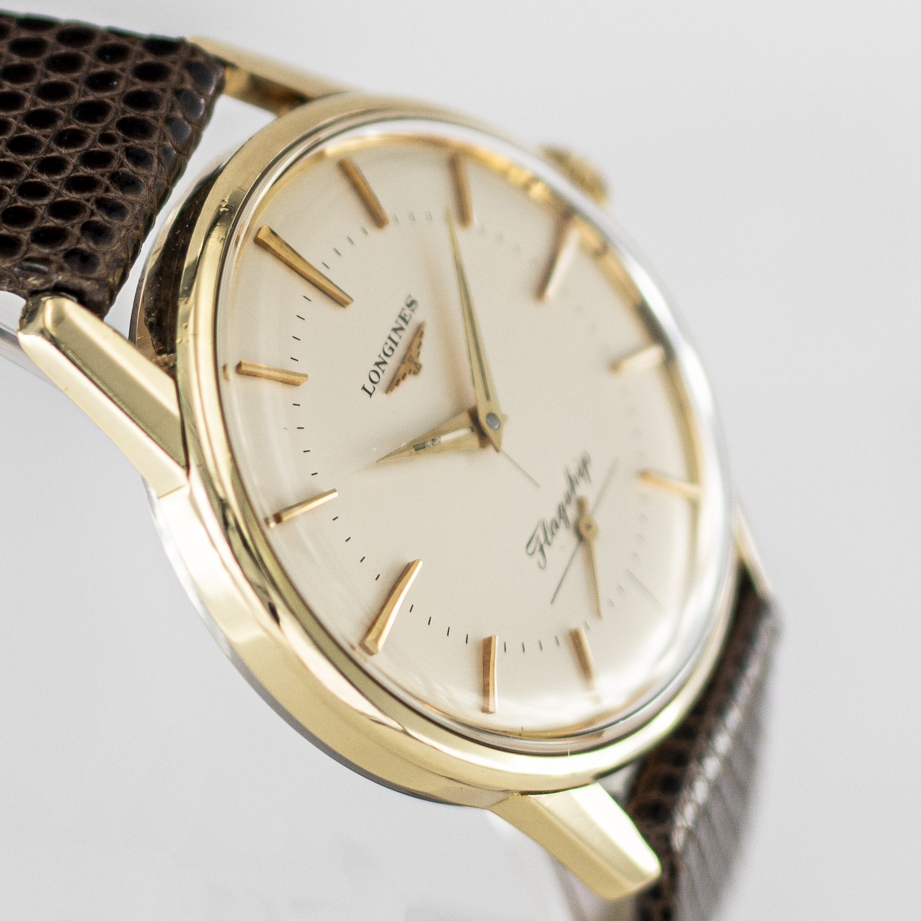 1583_marcels_watch_group_vintage_wristwatch_1961_longines_302_flagship_dial_08