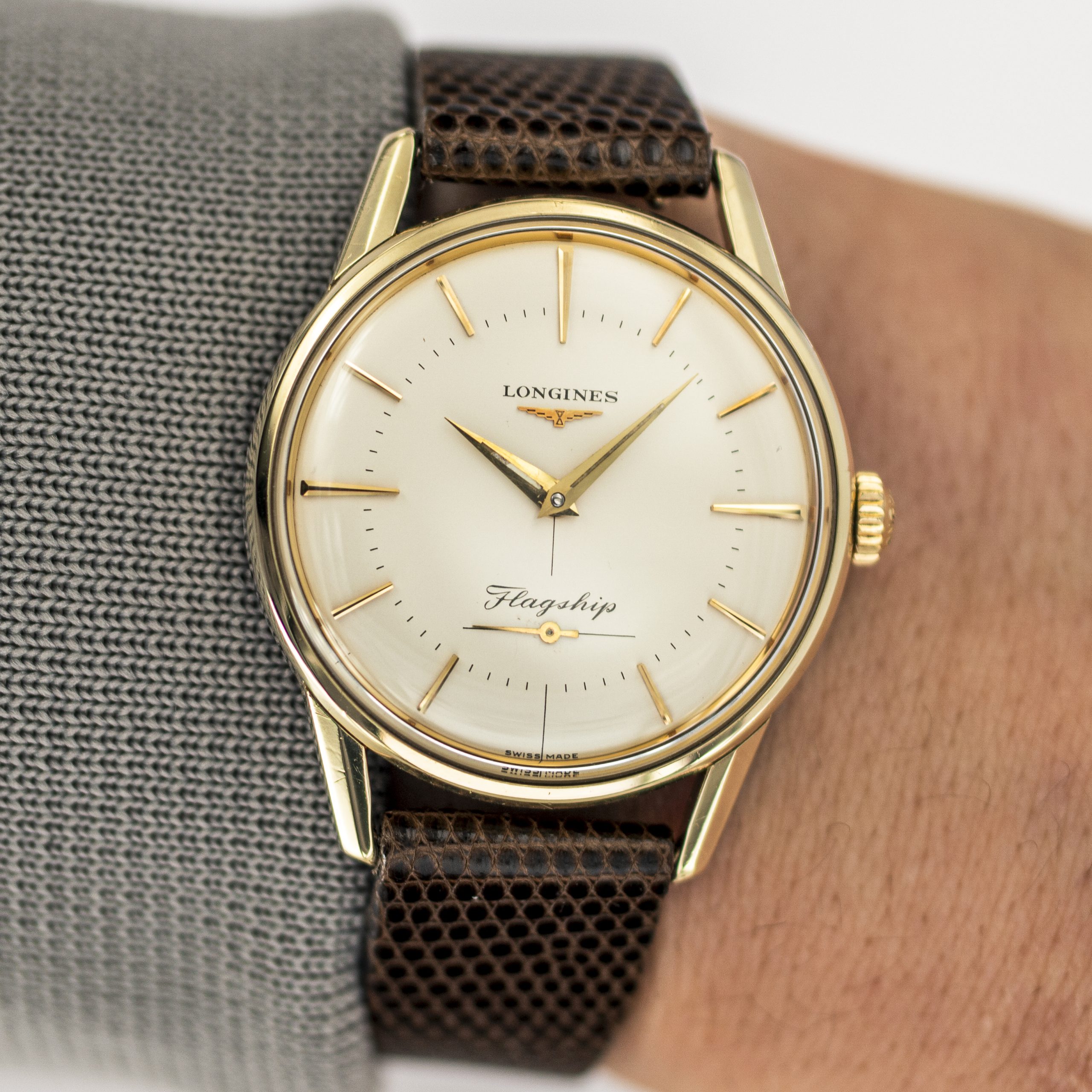 1583_marcels_watch_group_vintage_wristwatch_1961_longines_302_flagship_wristshot_01