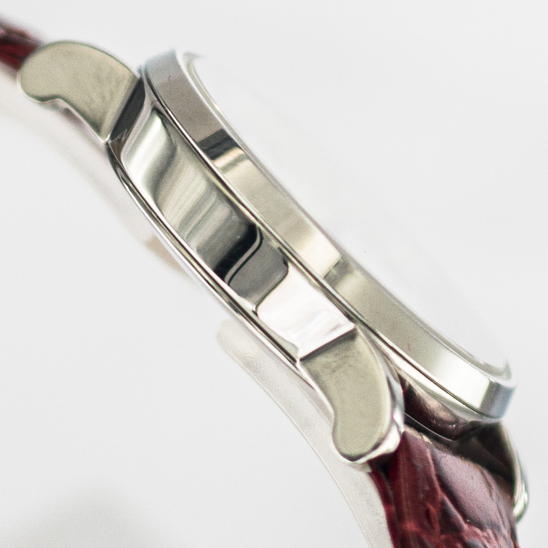 1587_marcels_watch_group_ladies_wristwatch_2000s_certina_caimano_case_side_04
