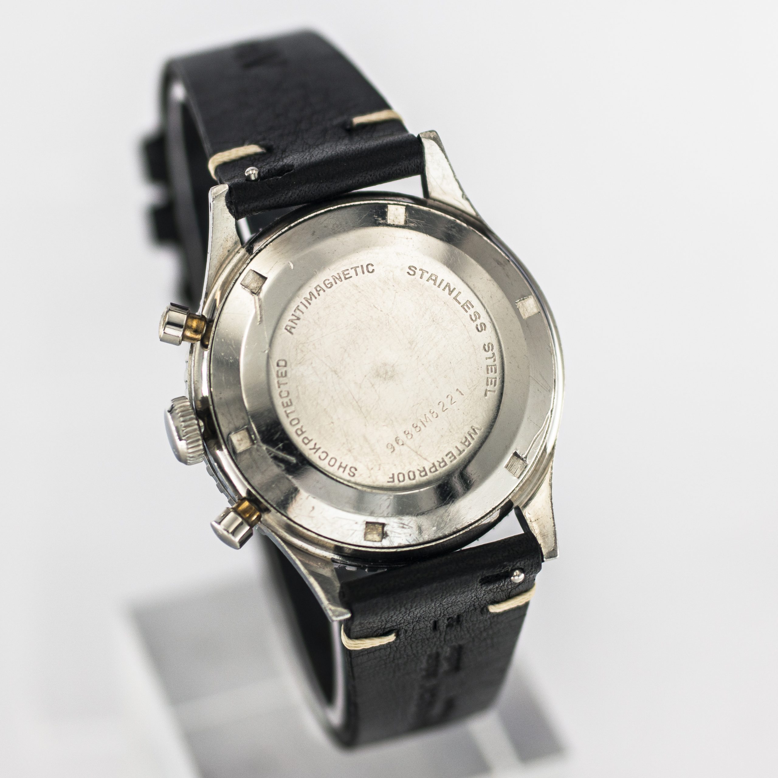 1535_marcels_watch_group_nivada_grenchen_9688_M8221_aviator_sea_diver_caseback_07