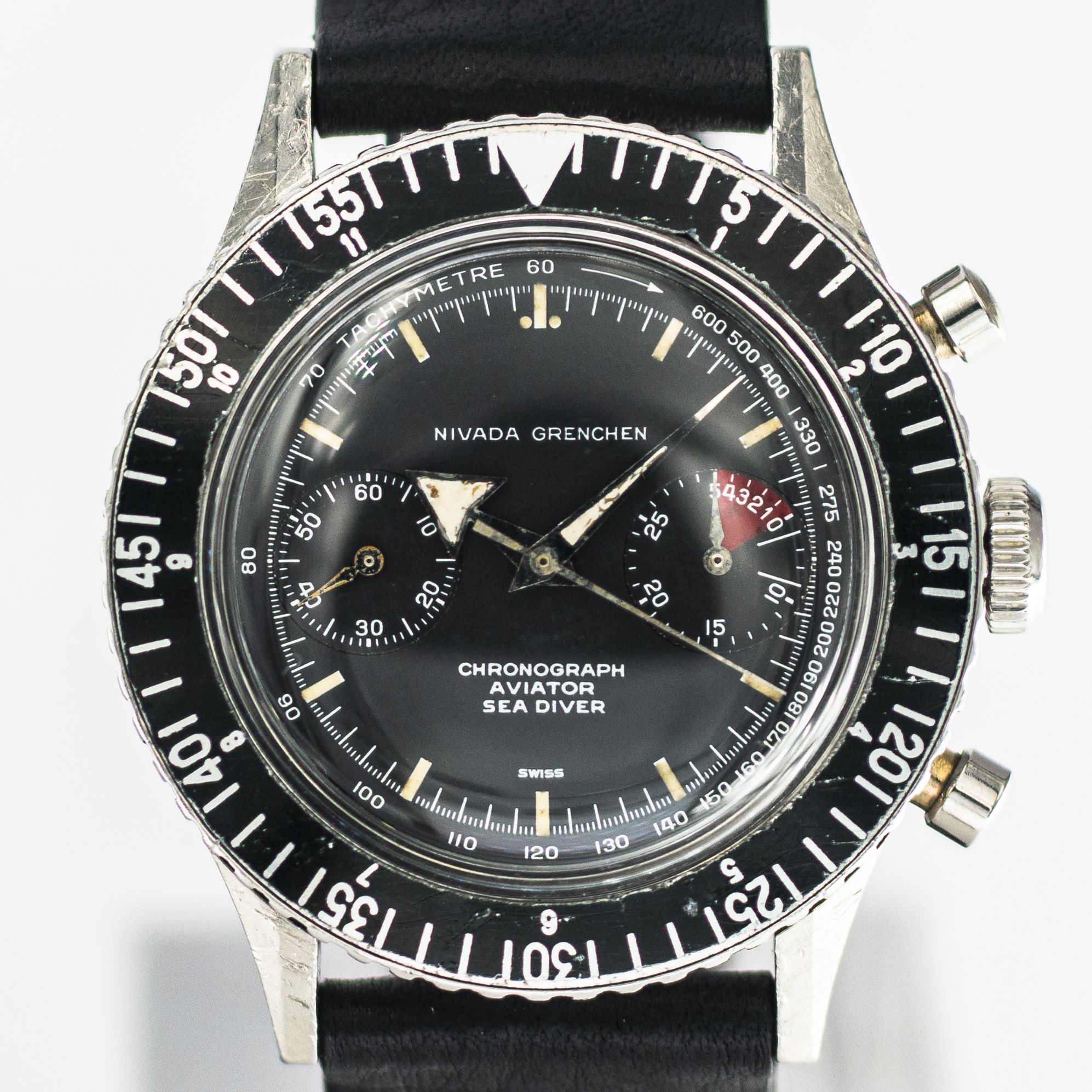 1535_marcels_watch_group_nivada_grenchen_9688_M8221_aviator_sea_diver_dial_01