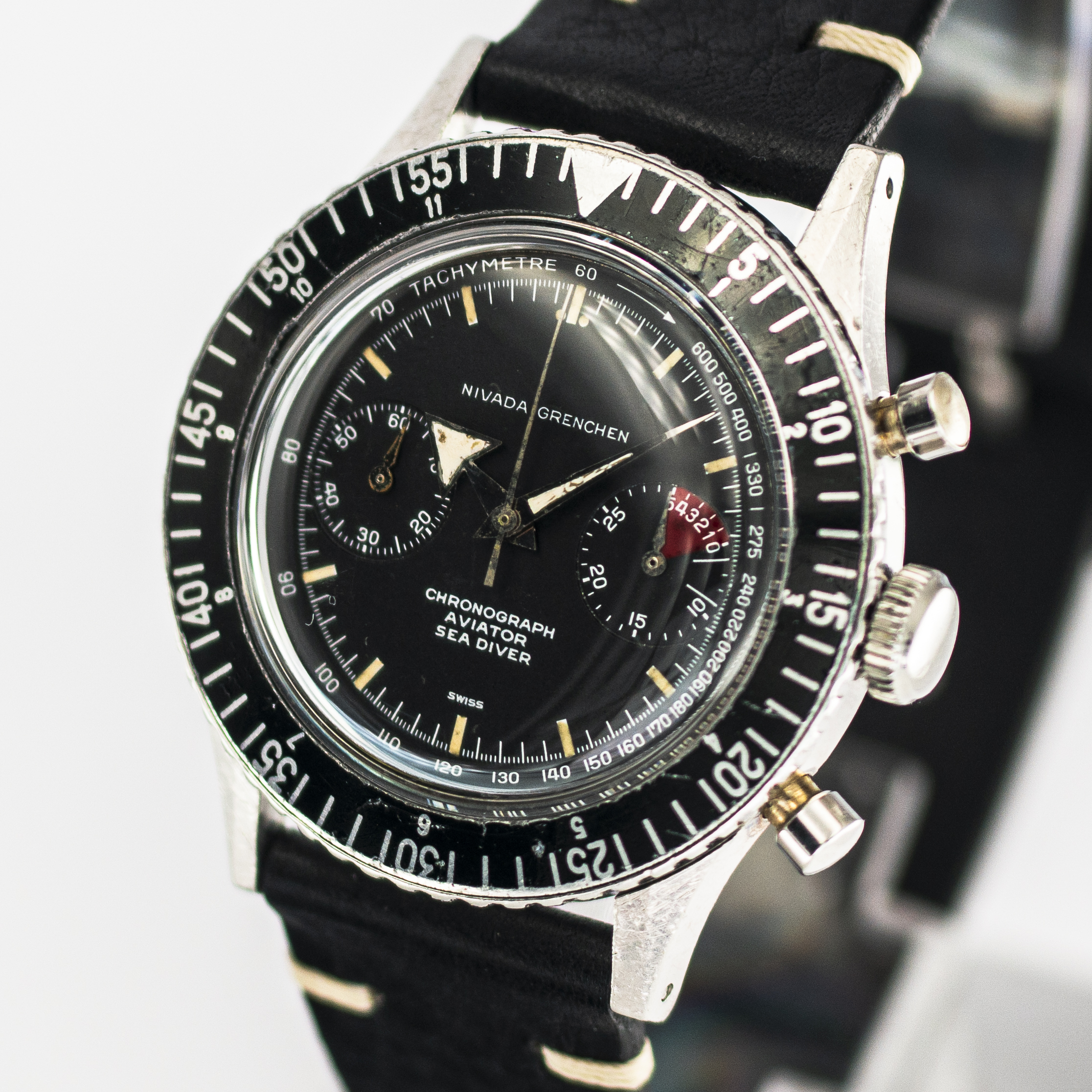 1535_marcels_watch_group_nivada_grenchen_9688_M8221_aviator_sea_diver_dial_04