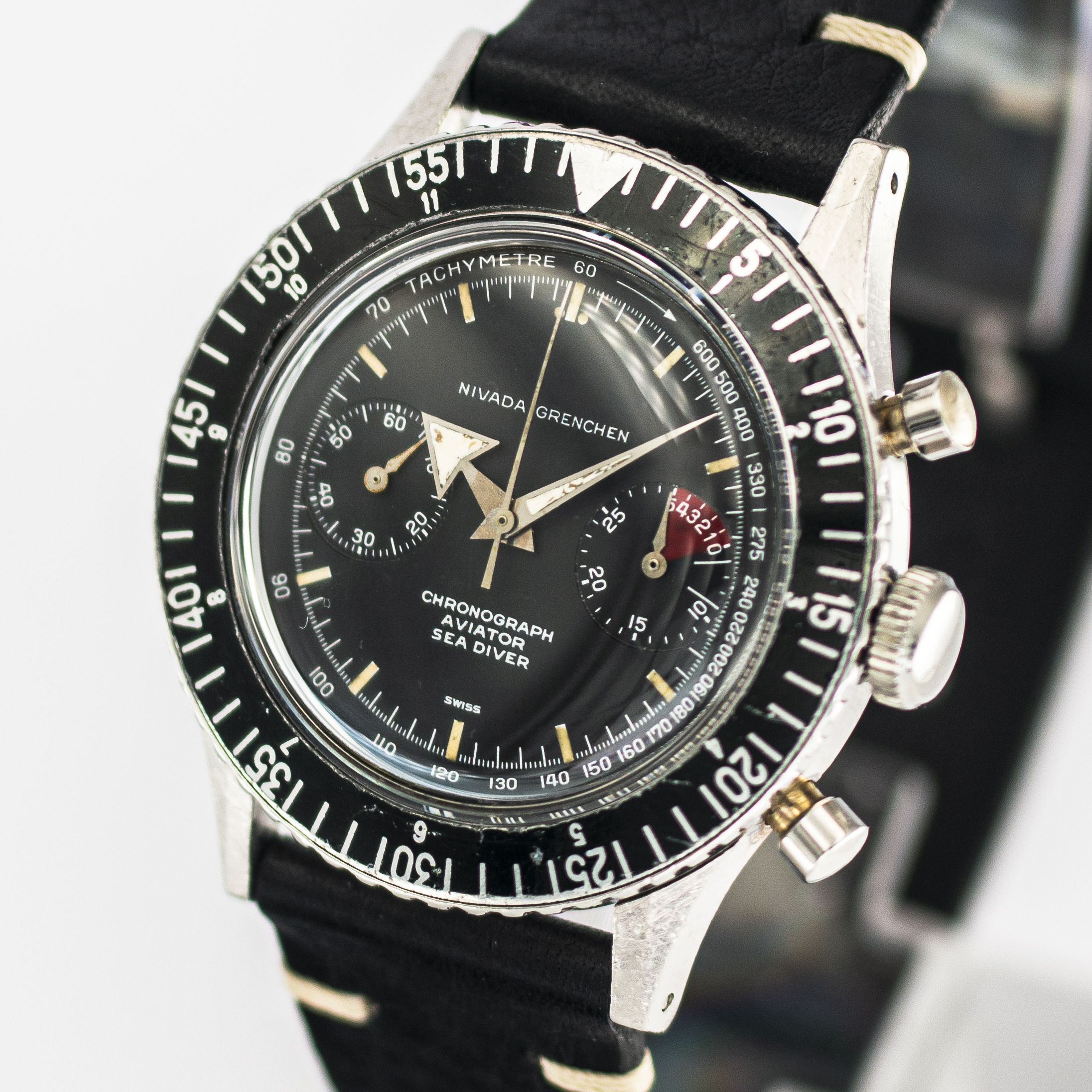 1535_marcels_watch_group_nivada_grenchen_9688_M8221_aviator_sea_diver_dial_05