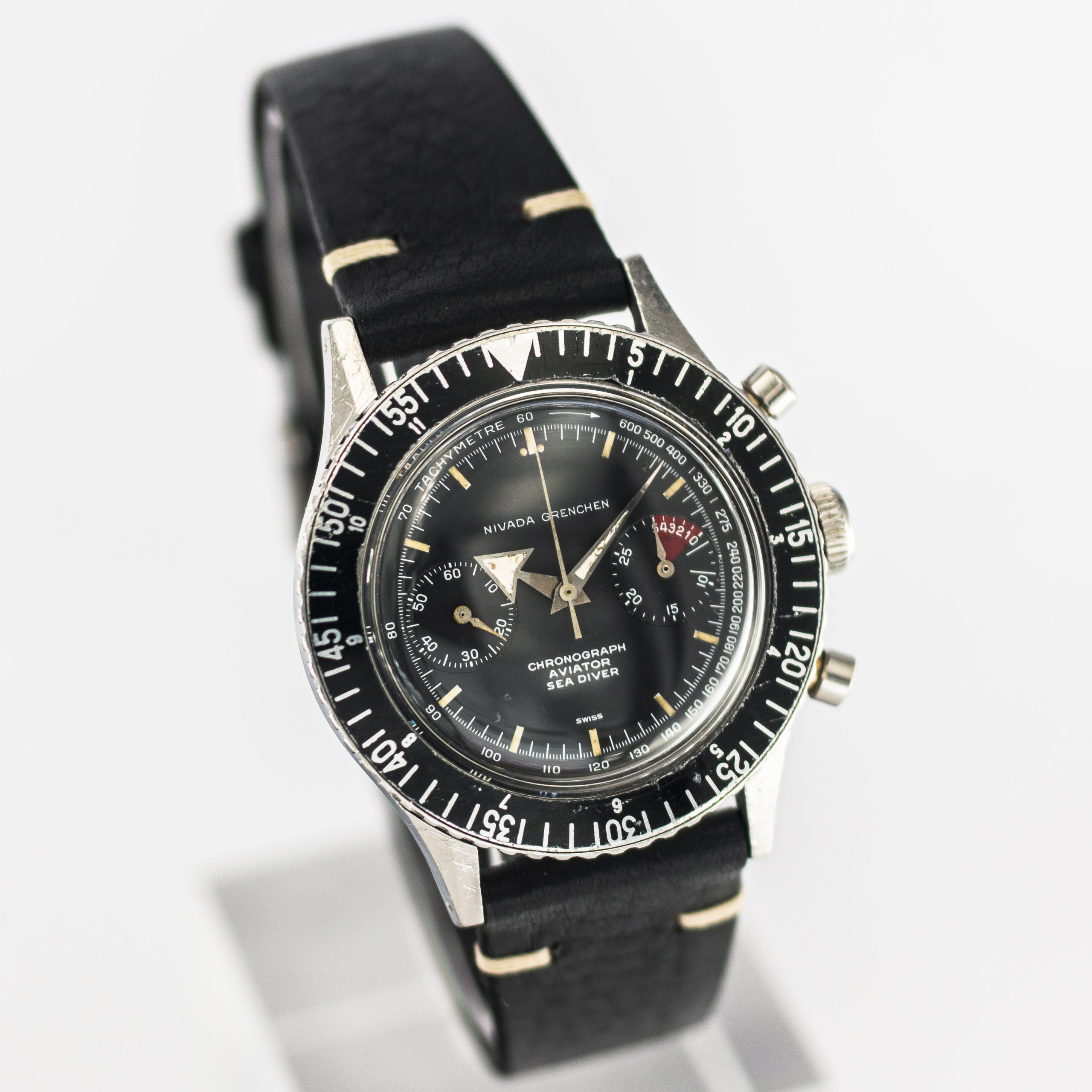 1535_marcels_watch_group_nivada_grenchen_9688_M8221_aviator_sea_diver_dial_07