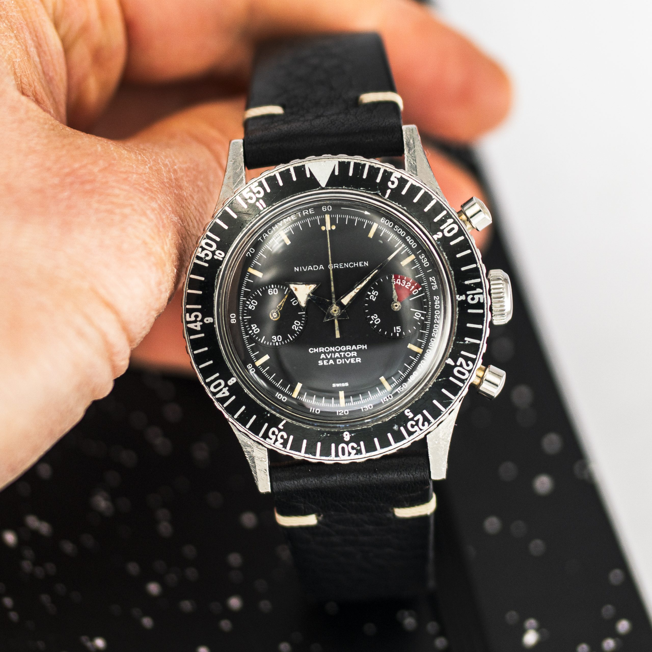 1535_marcels_watch_group_nivada_grenchen_9688_M8221_aviator_sea_diver_dial_15