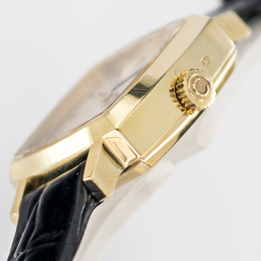 1579_marcels_watch_group_vintage_wristwatch_1973_ladies_certina_9089_goldwatch_case_side_03