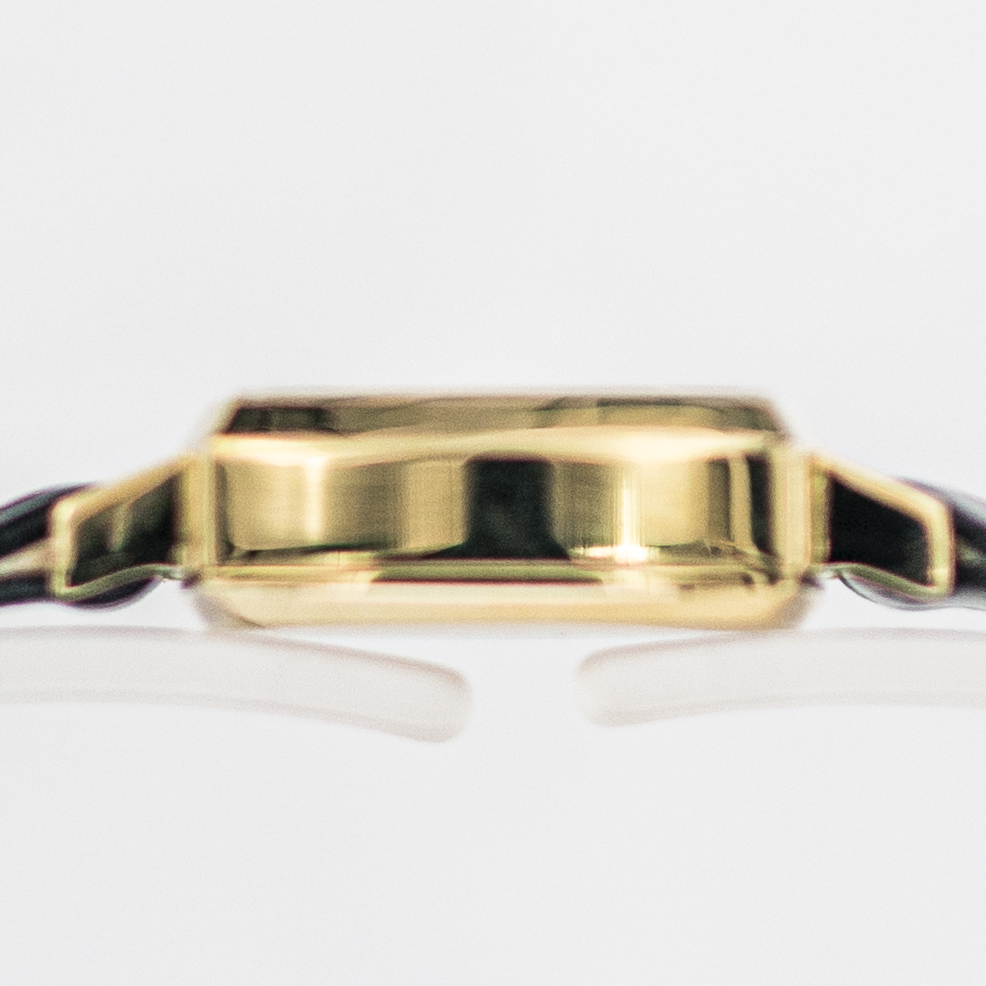 1579_marcels_watch_group_vintage_wristwatch_1973_ladies_certina_9089_goldwatch_case_side_04