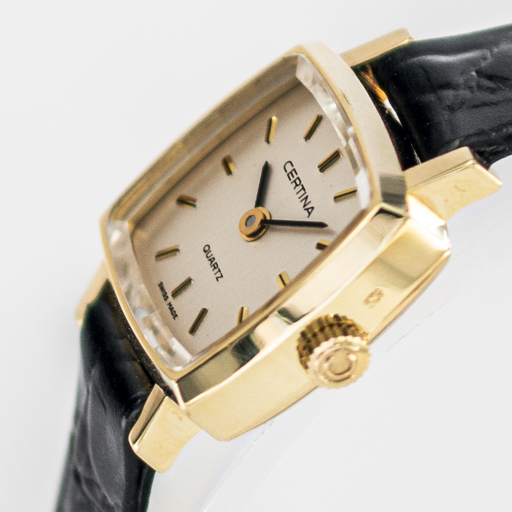1579_marcels_watch_group_vintage_wristwatch_1973_ladies_certina_9089_goldwatch_dial_09