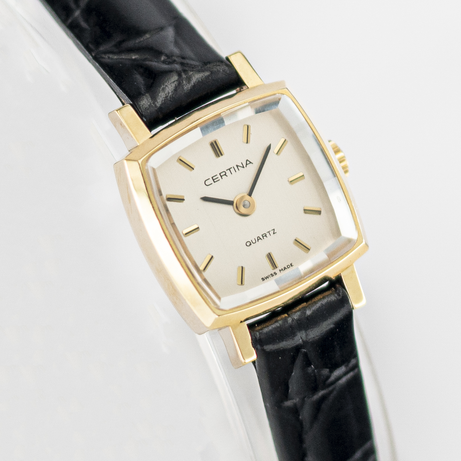 1579_marcels_watch_group_vintage_wristwatch_1973_ladies_certina_9089_goldwatch_dial_11