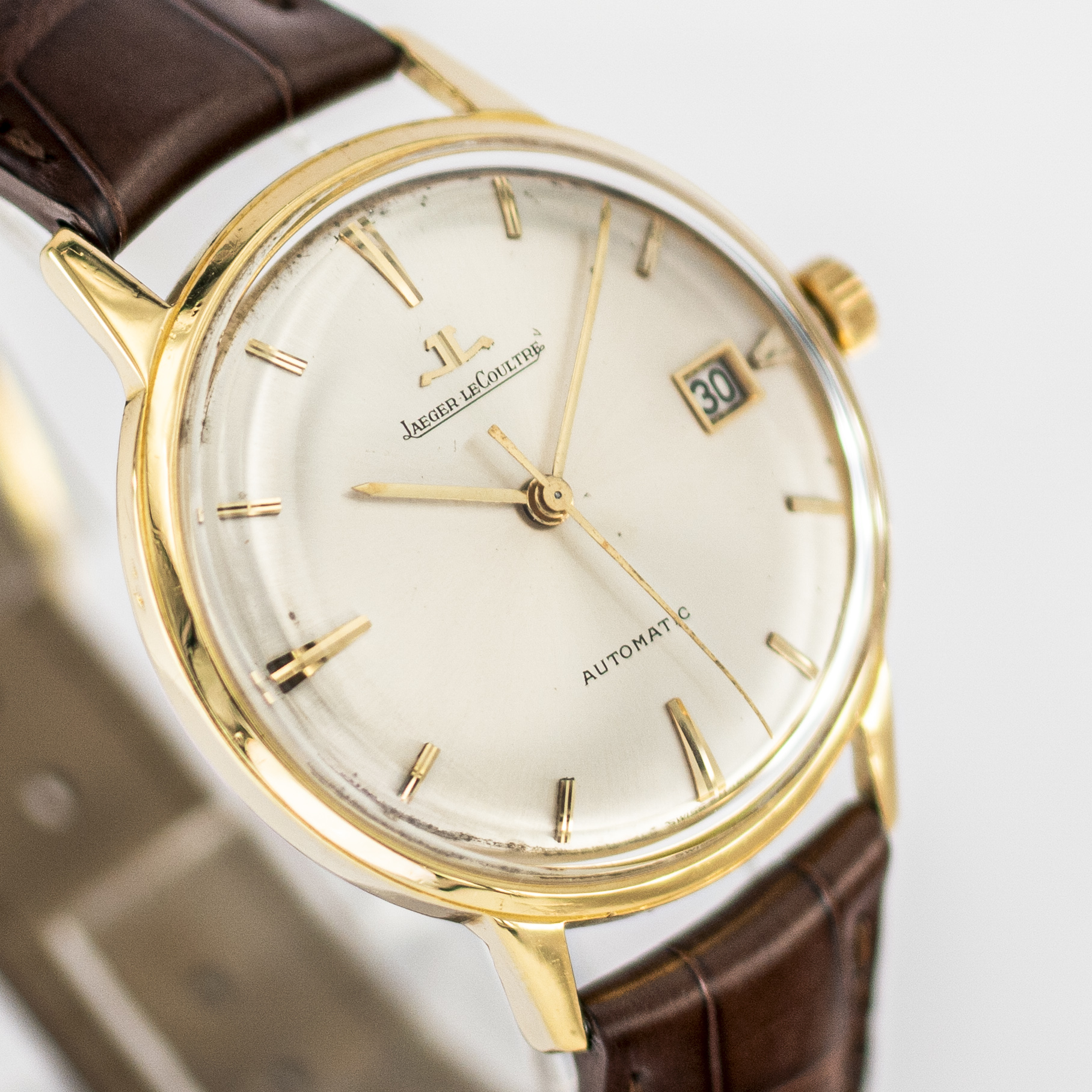 1581_marcels_watch_group_vintage_wristwatch_1963_jaegerlecoultre_892996_dial_10