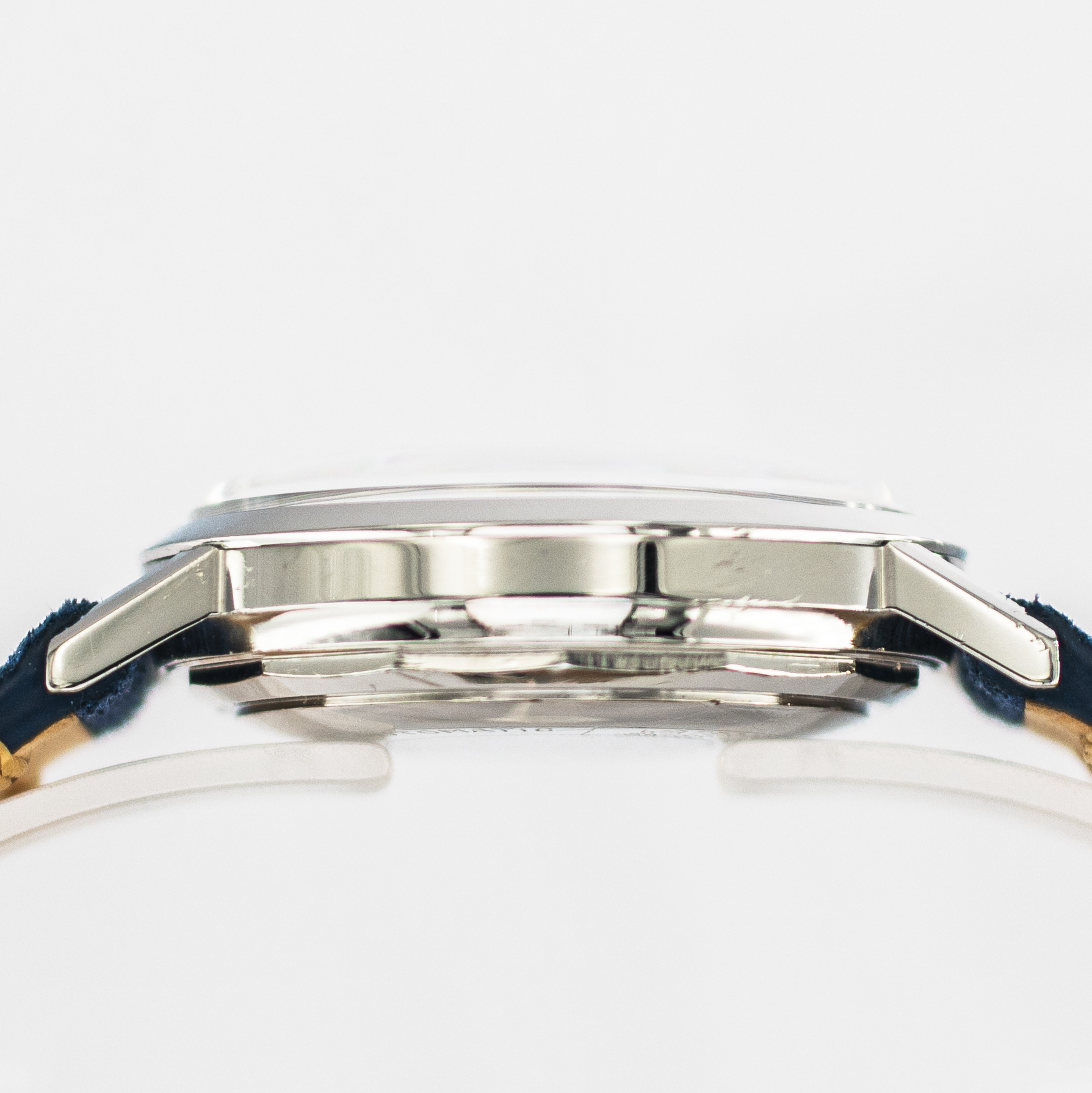 1582_marcels_watch_group_wristwatch_1964_vintage_lemania_867_64_case_side_04