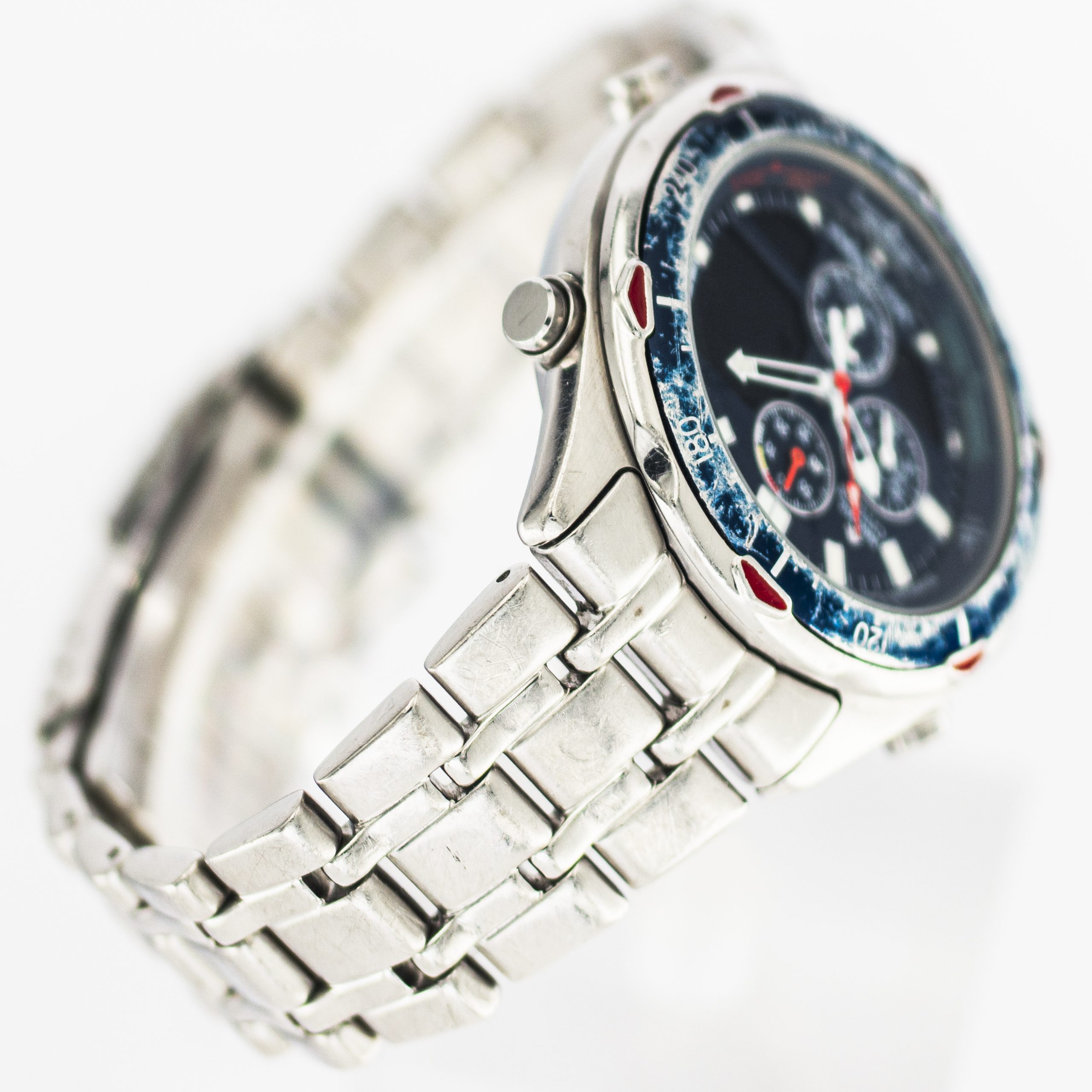 1588_marcels_watch_group_vintage_wristwatch_2000s_citizen_C320_Q01377_TA_navisail_stars_and_stripes_americas_cup_bracelet_03