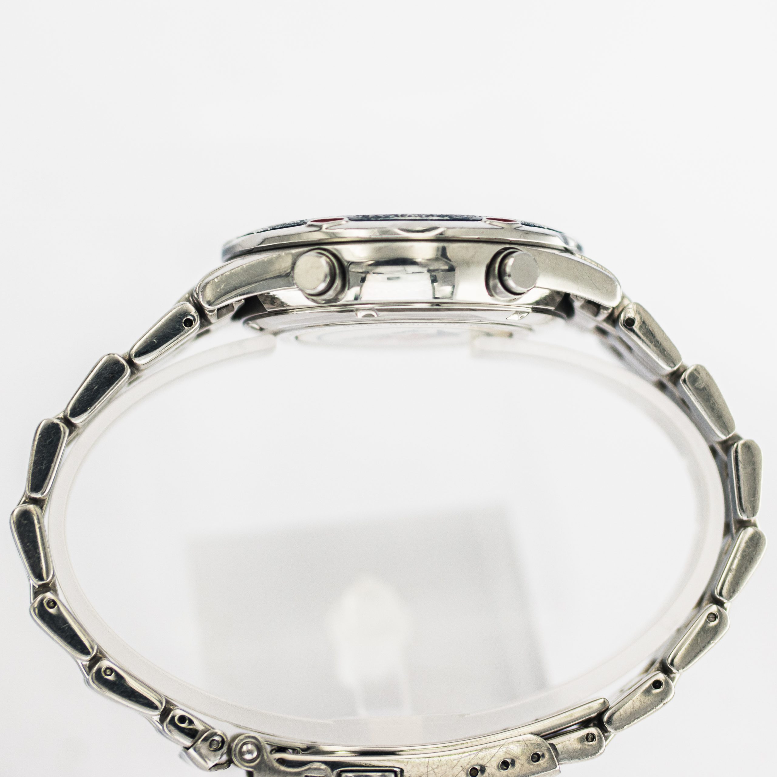 1588_marcels_watch_group_vintage_wristwatch_2000s_citizen_C320_Q01377_TA_navisail_stars_and_stripes_americas_cup_bracelet_05