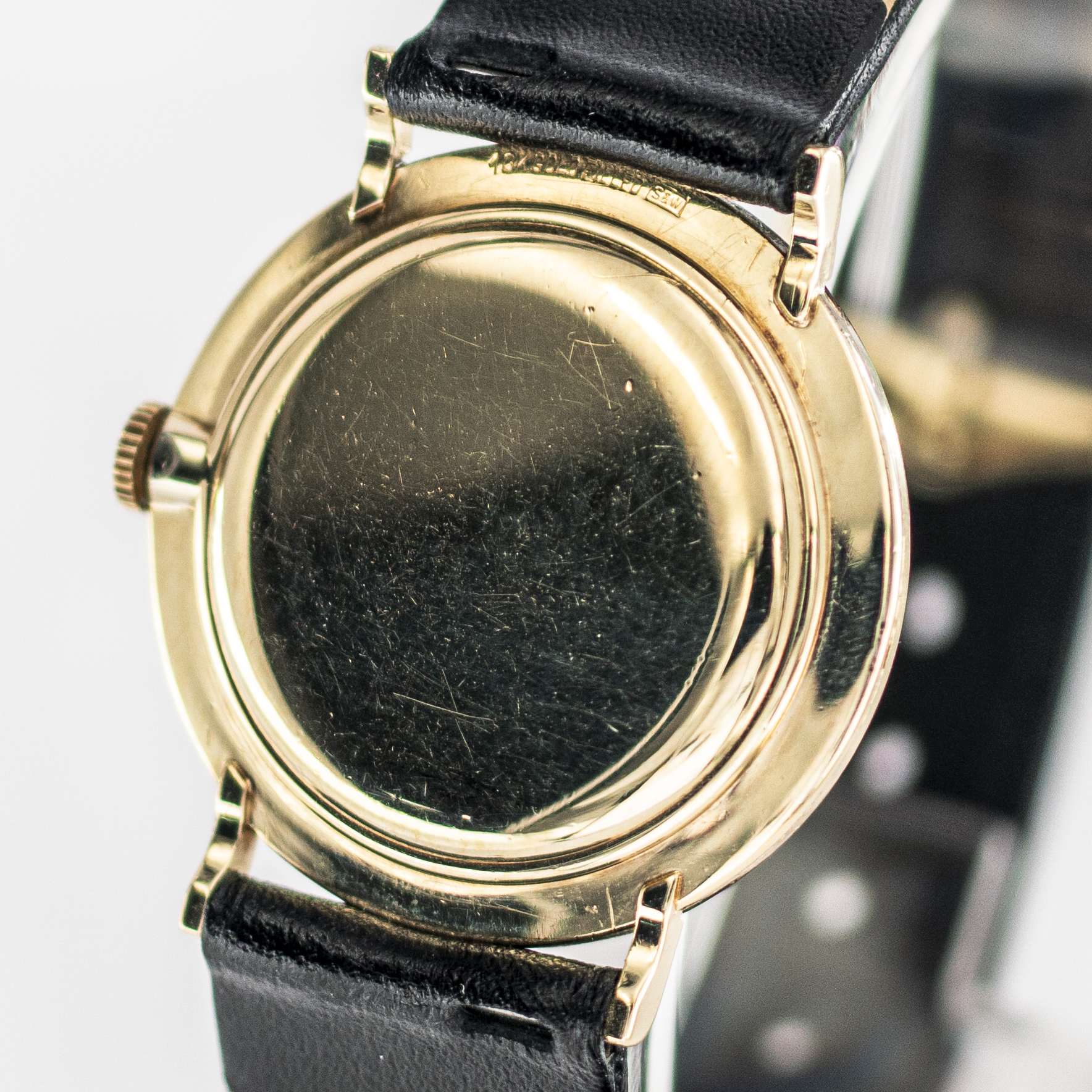 1593_marcels_watch_group_wristwatch_1957_vintage_longines_1010_203915_caseback_05
