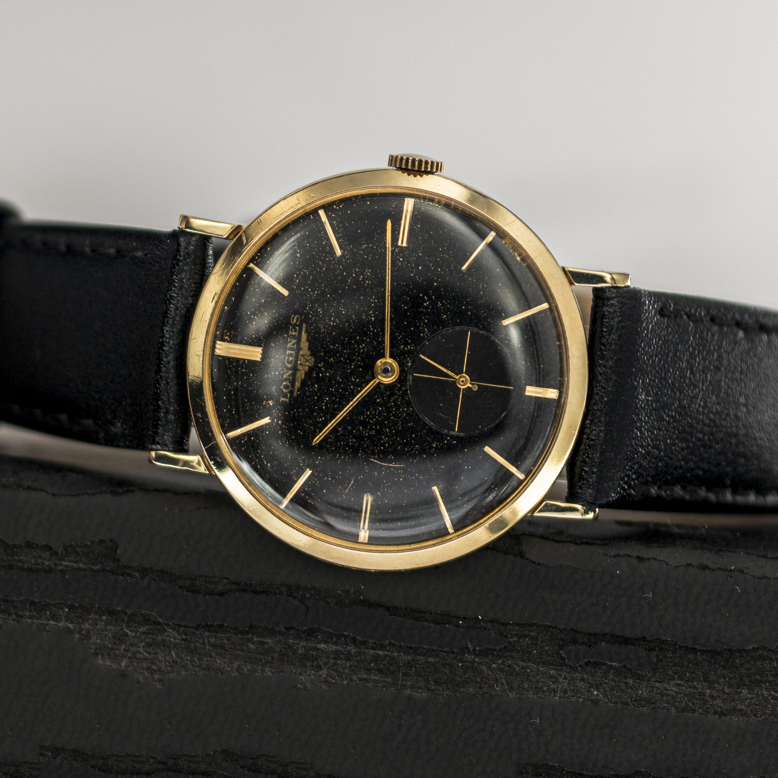 1593_marcels_watch_group_wristwatch_1957_vintage_longines_1010_203915_dial_17