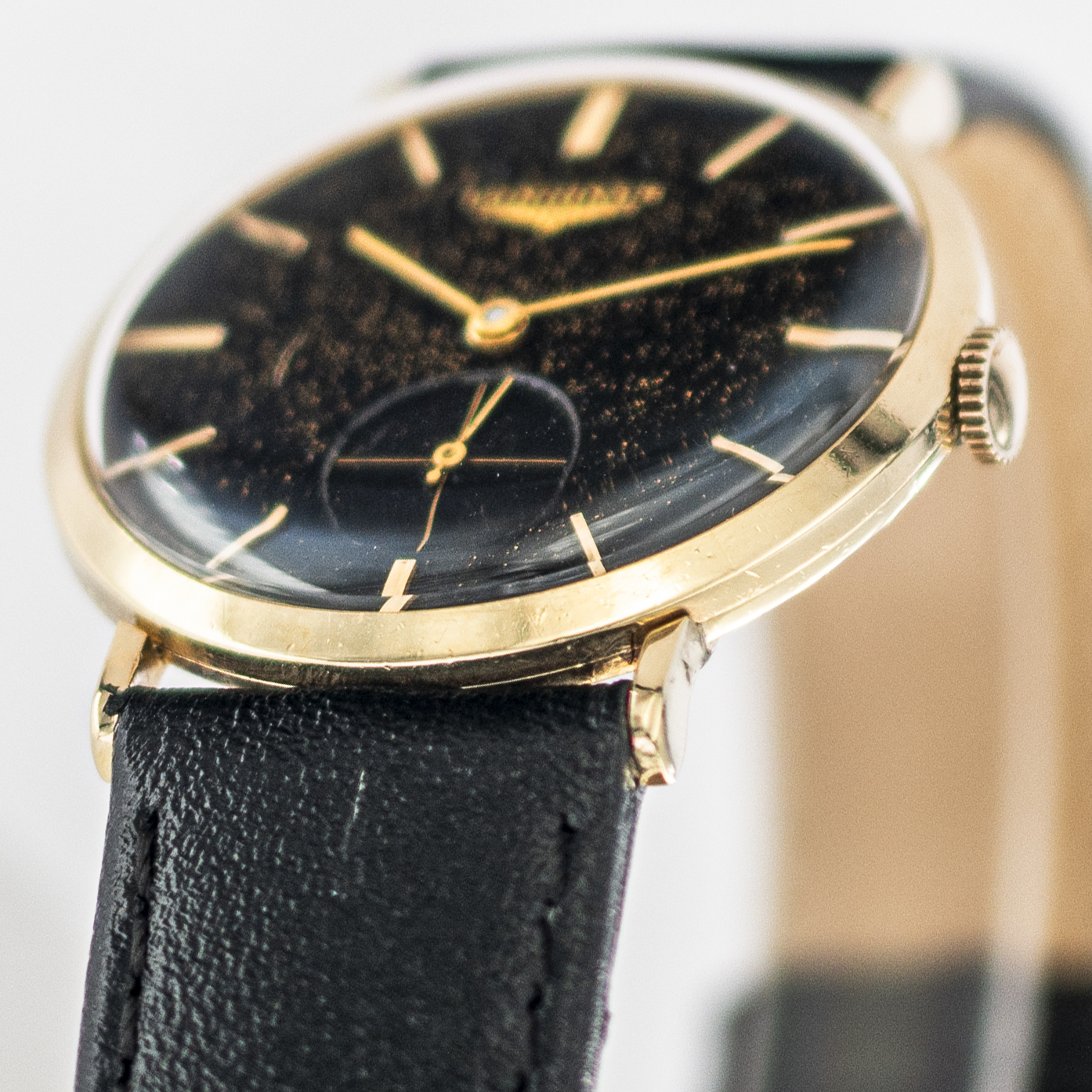 1593_marcels_watch_group_wristwatch_1957_vintage_longines_1010_203915_lugs_03