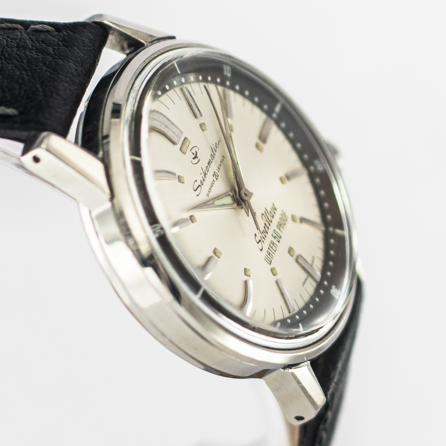 1598_marcels_watch_group_wristwatch_1961_vintage_seiko_3612659_silver_wave_dial_09