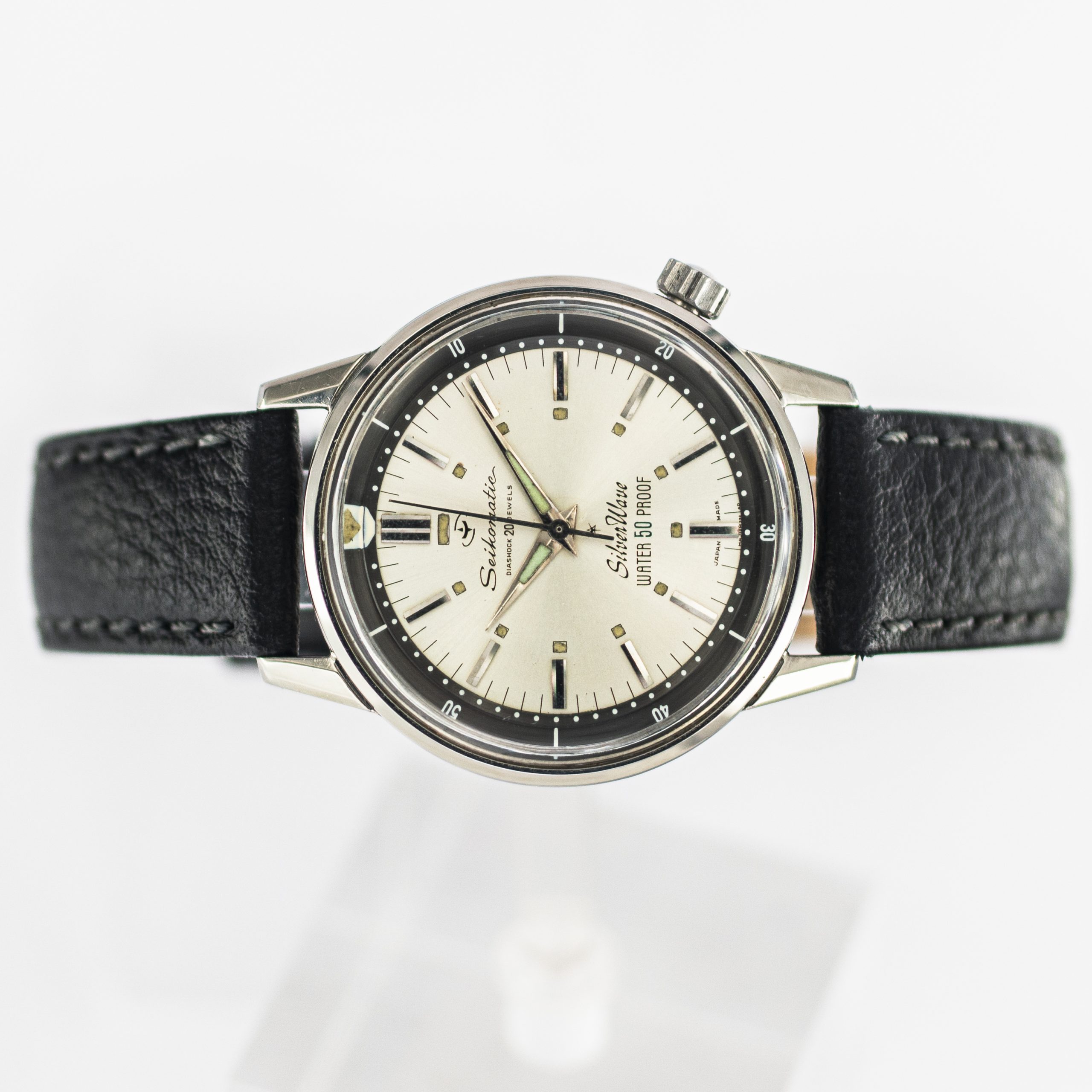 1598_marcels_watch_group_wristwatch_1961_vintage_seiko_3612659_silver_wave_dial_10
