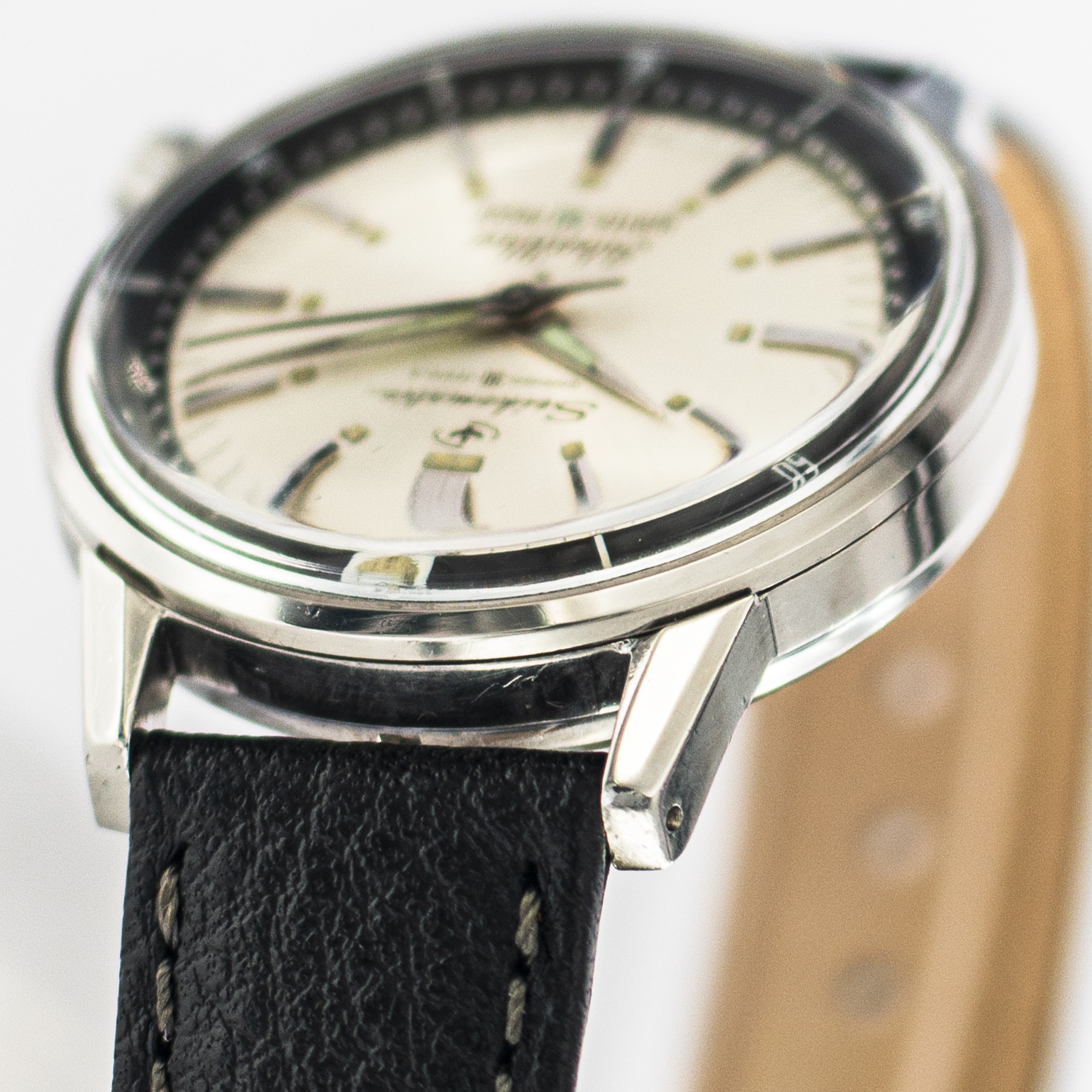1598_marcels_watch_group_wristwatch_1961_vintage_seiko_3612659_silver_wave_lugs_03