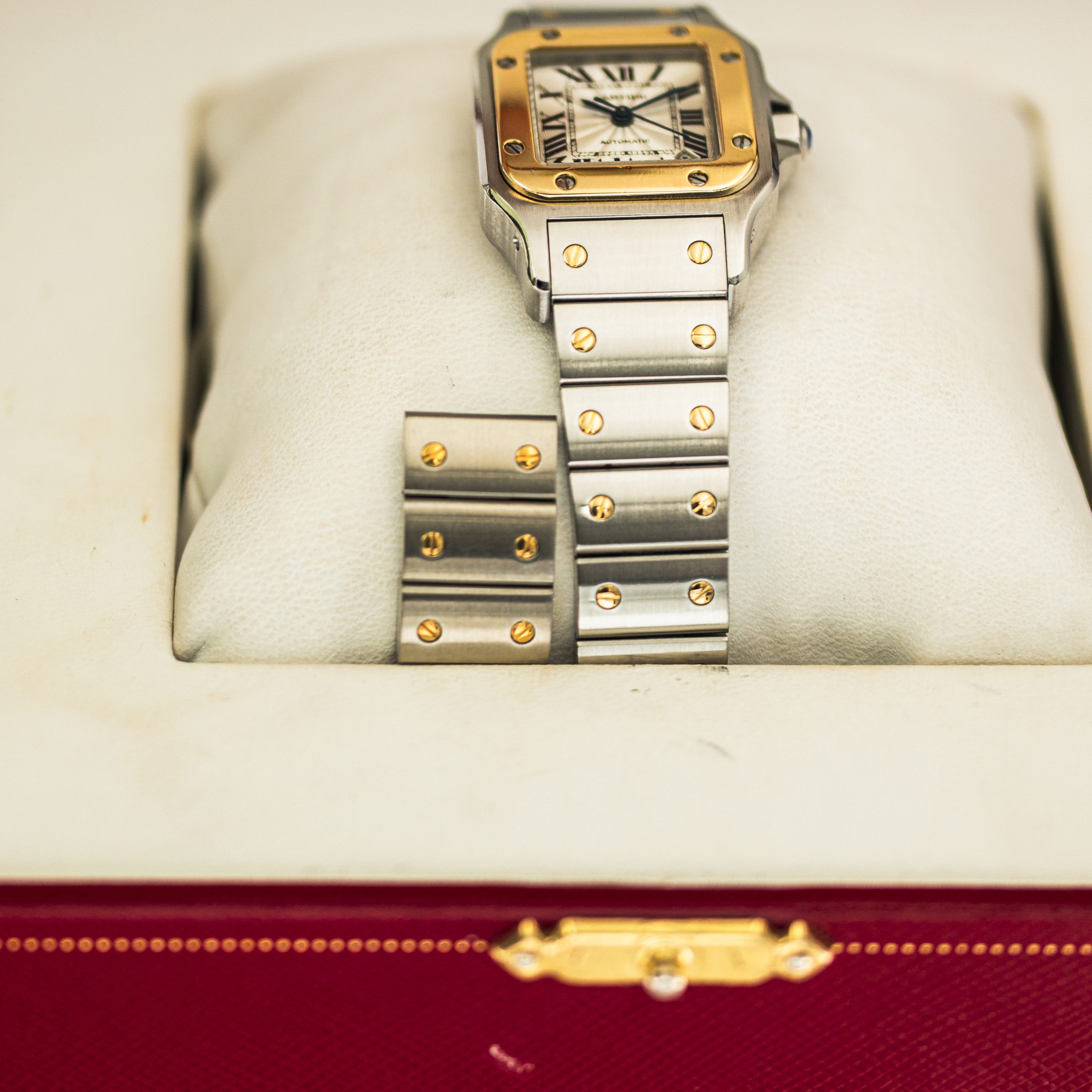1605_marcels_watch_group_wristwatch_2000s_ladies_cartier_2423_santos_galbee_box_12