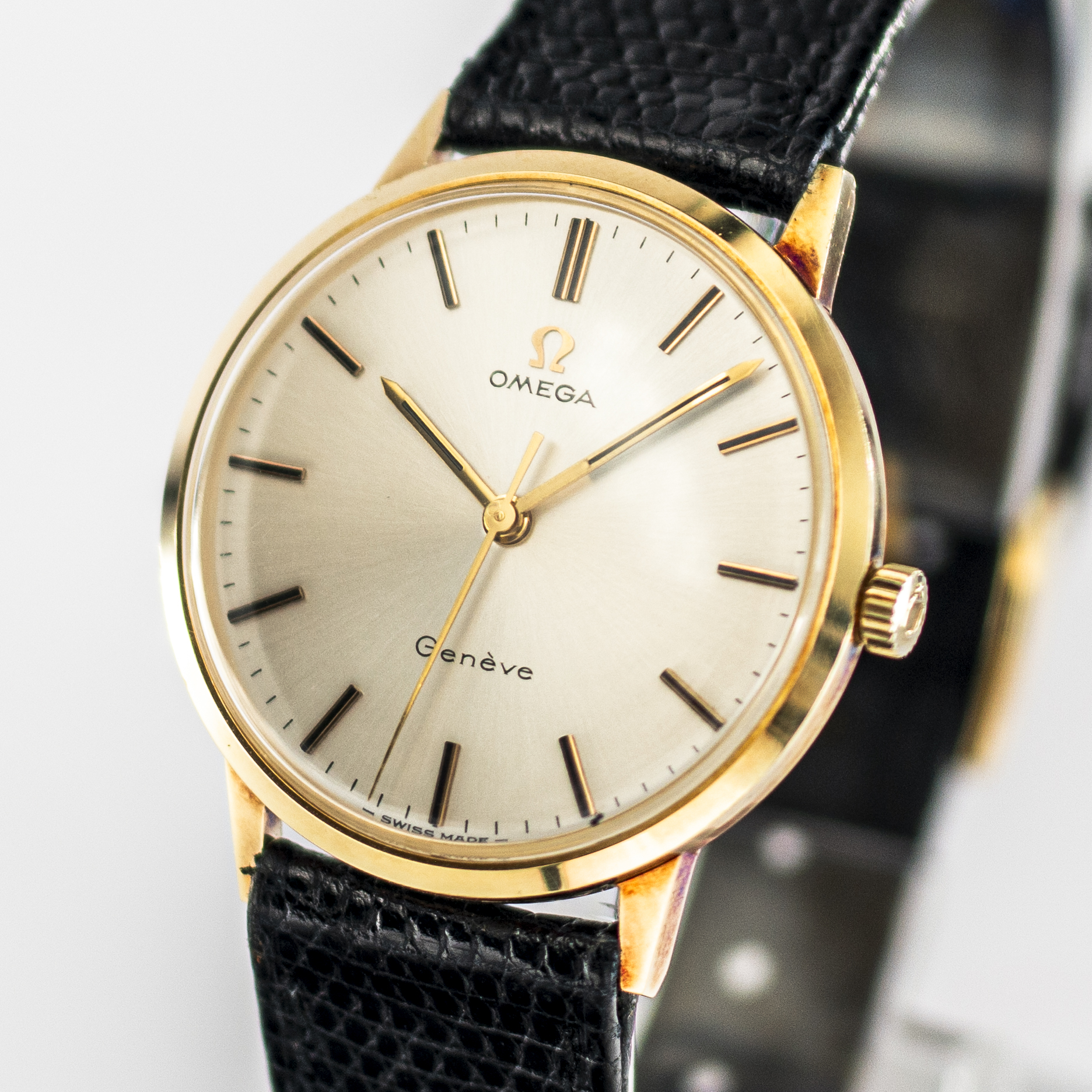 1607_marcels_watch_group_vintage_wristwatch_1970_omega_131.041_geneve_14K_dial_02