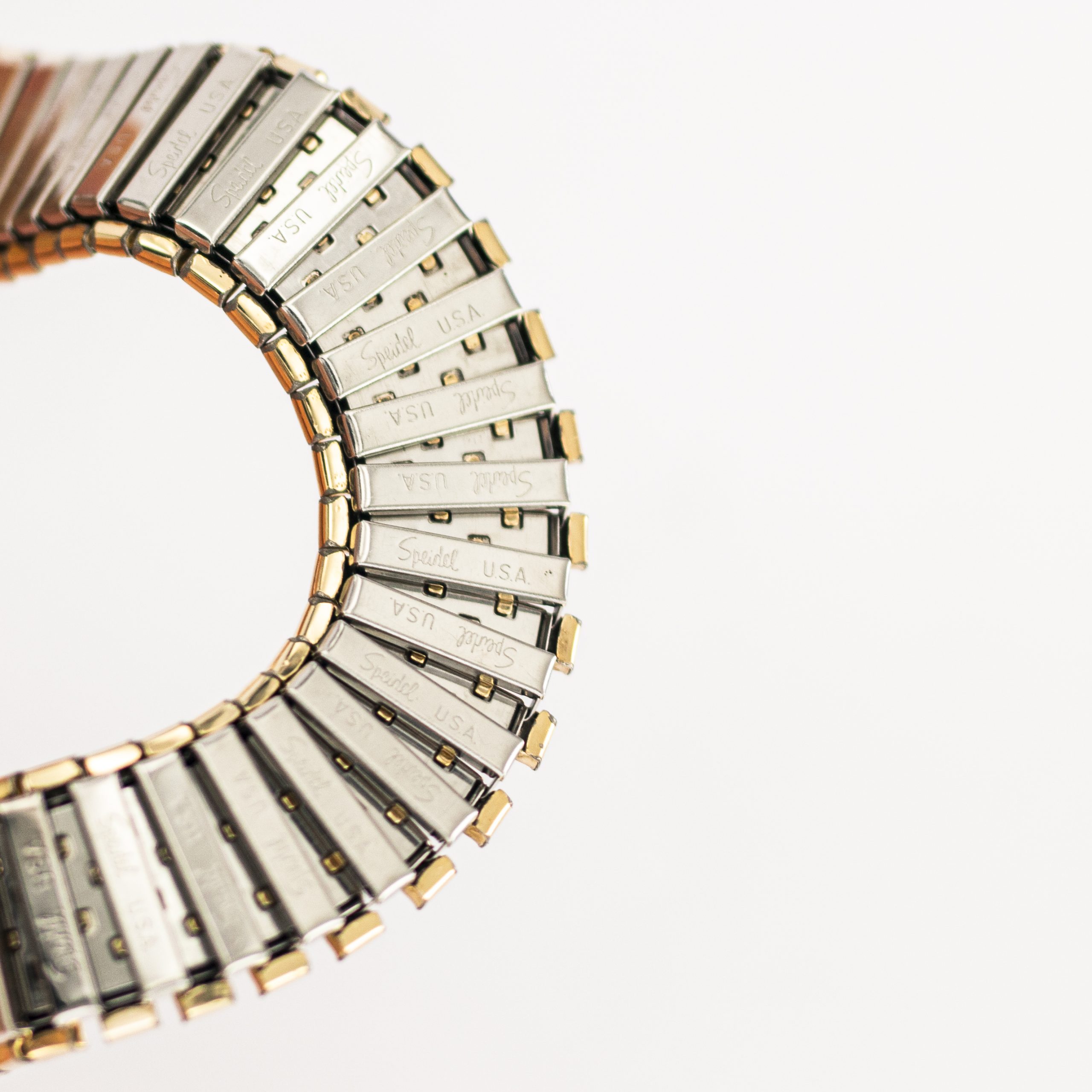 STR0154_marcels_watch_group_speidel_USA_gold_on_steel_fleixible_bracelet_08