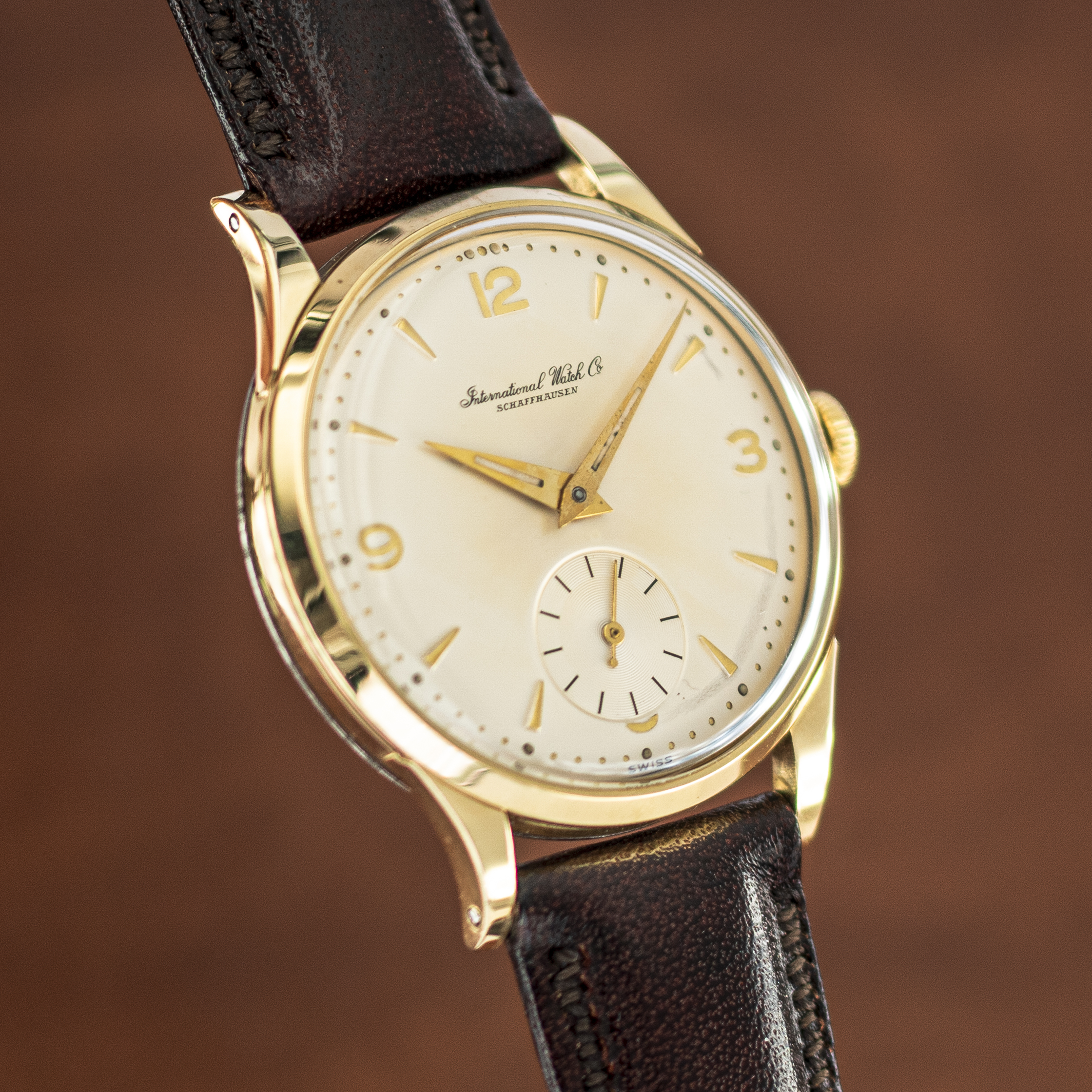 1603_marcels_watch_group_vintage_wristwatch_1955_iwc_1454642_calatrava_dial_18