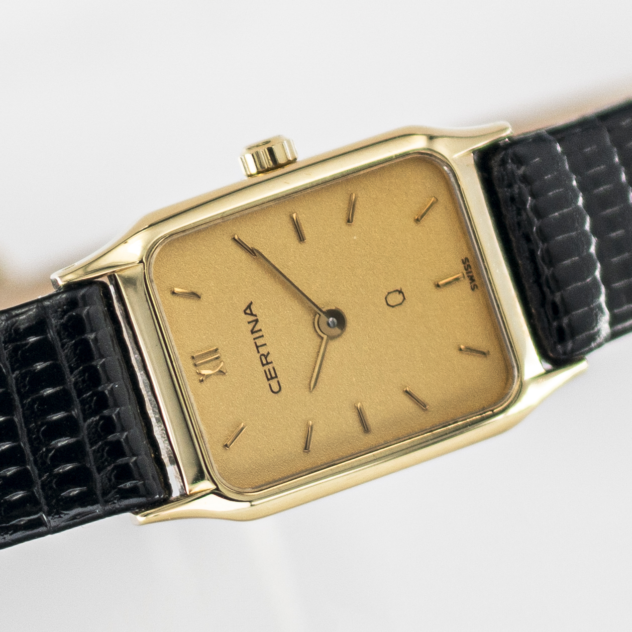 1609_marcels_watch_group_ladies_goldwatch_1973_vintage_certina_tank_14K_dial_11