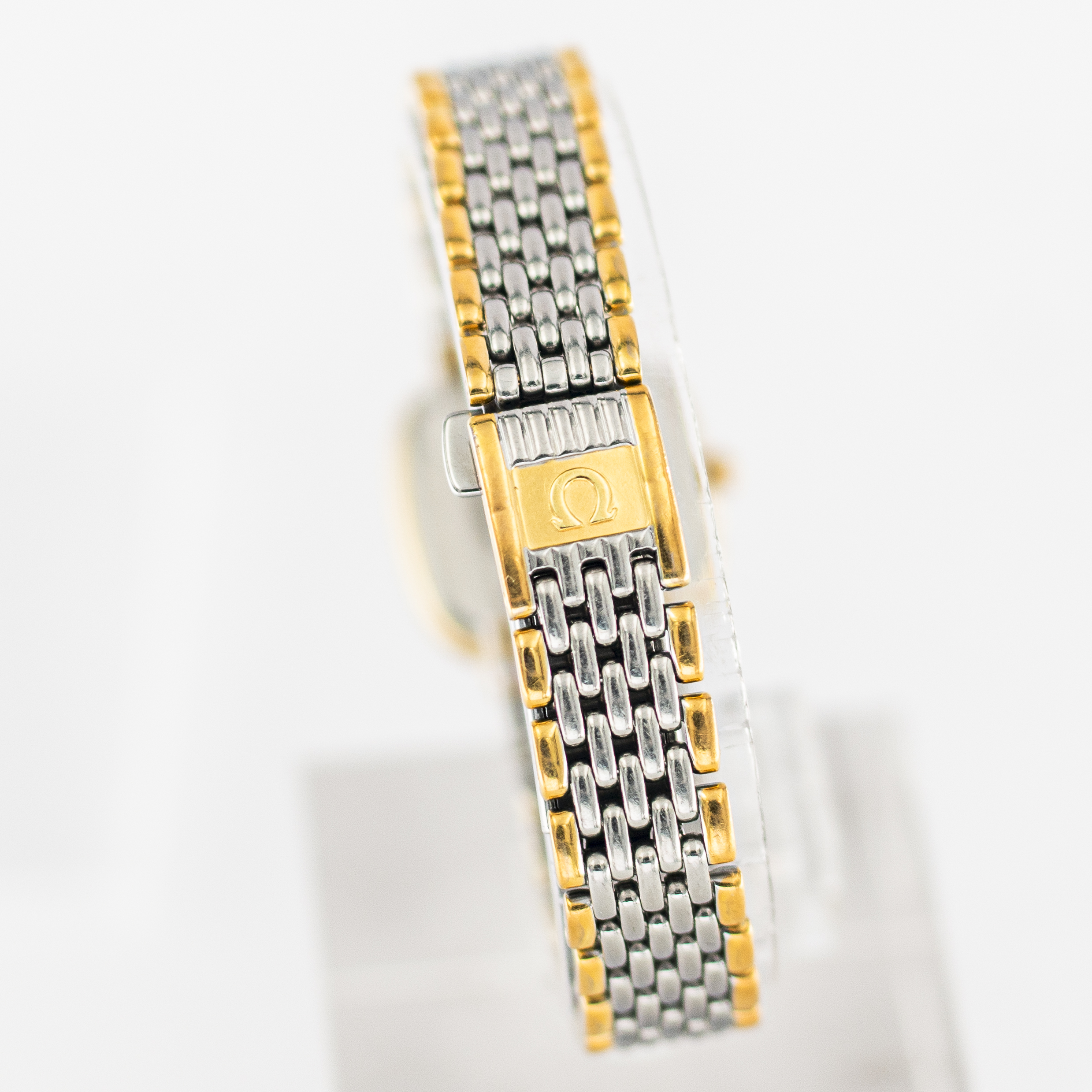 1612_marcels_watch_group_ladies_wristwatch_1989_vintage_omega_de_ville_795.0898.2_ile_de_france_bor_bracelet_01