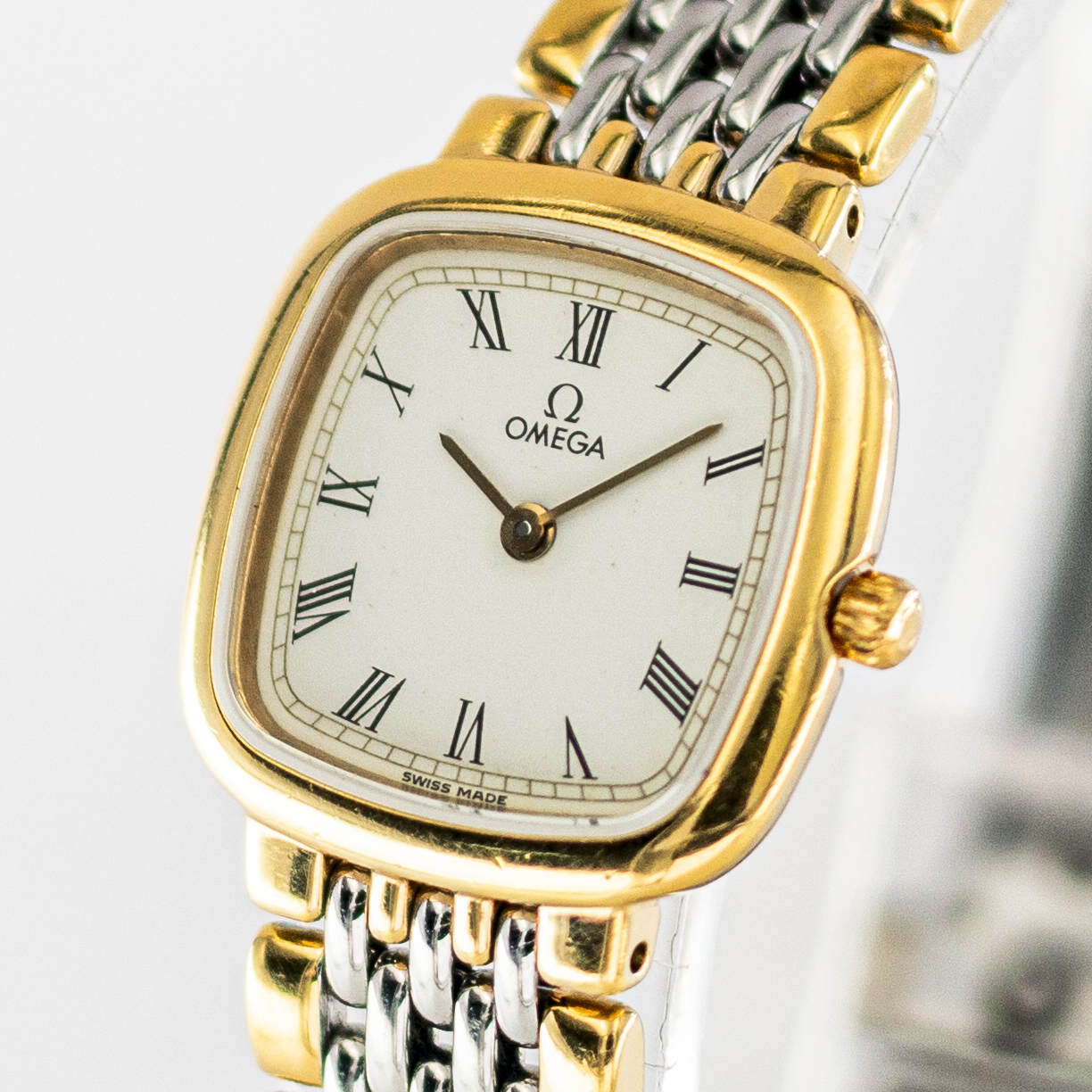 1612_marcels_watch_group_ladies_wristwatch_1989_vintage_omega_de_ville_795.0898.2_ile_de_france_dial_03