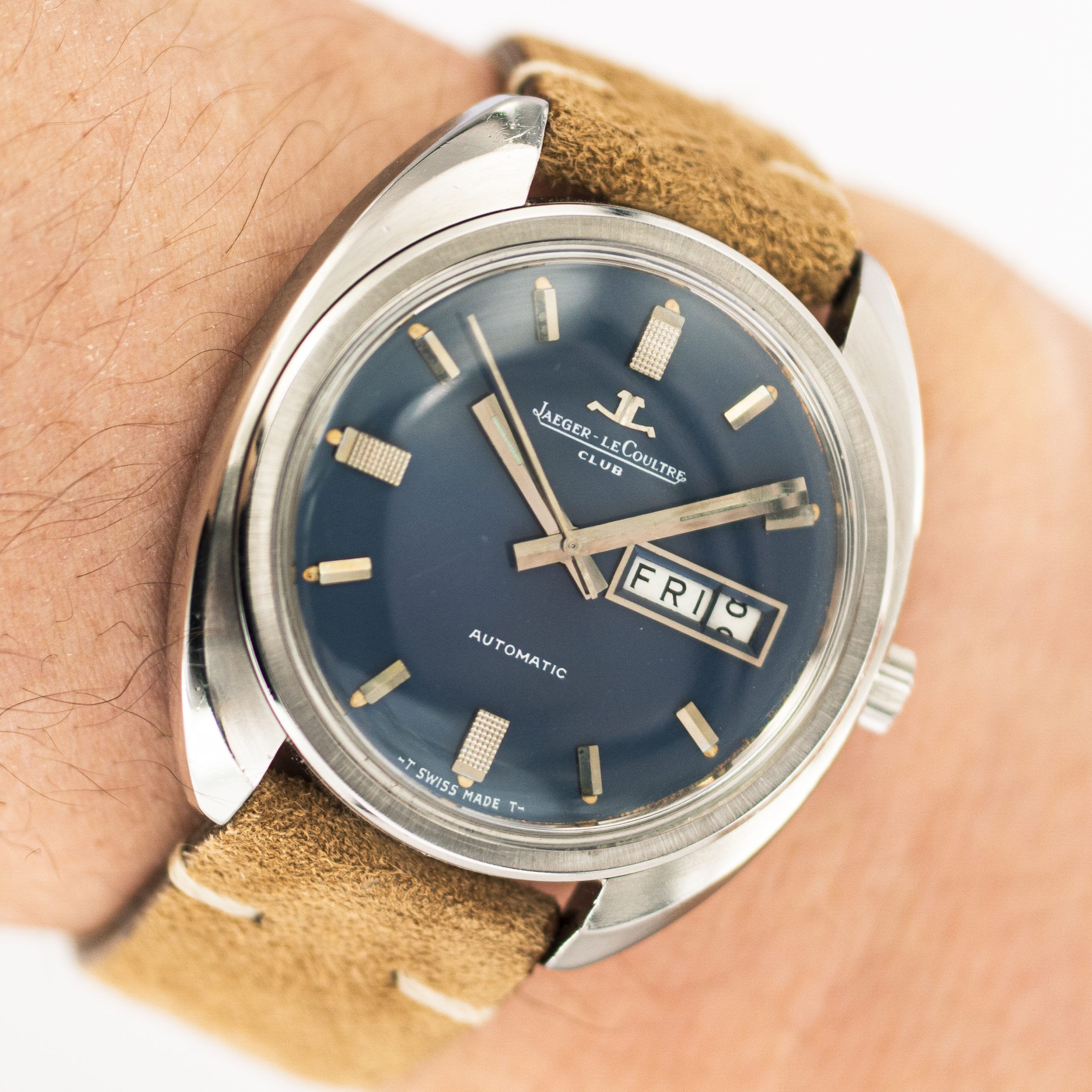 1602_marcels_watch_group_vwristwatch_1970s_vintage_jaegerlecoultre_e300405_club_wristshot_01
